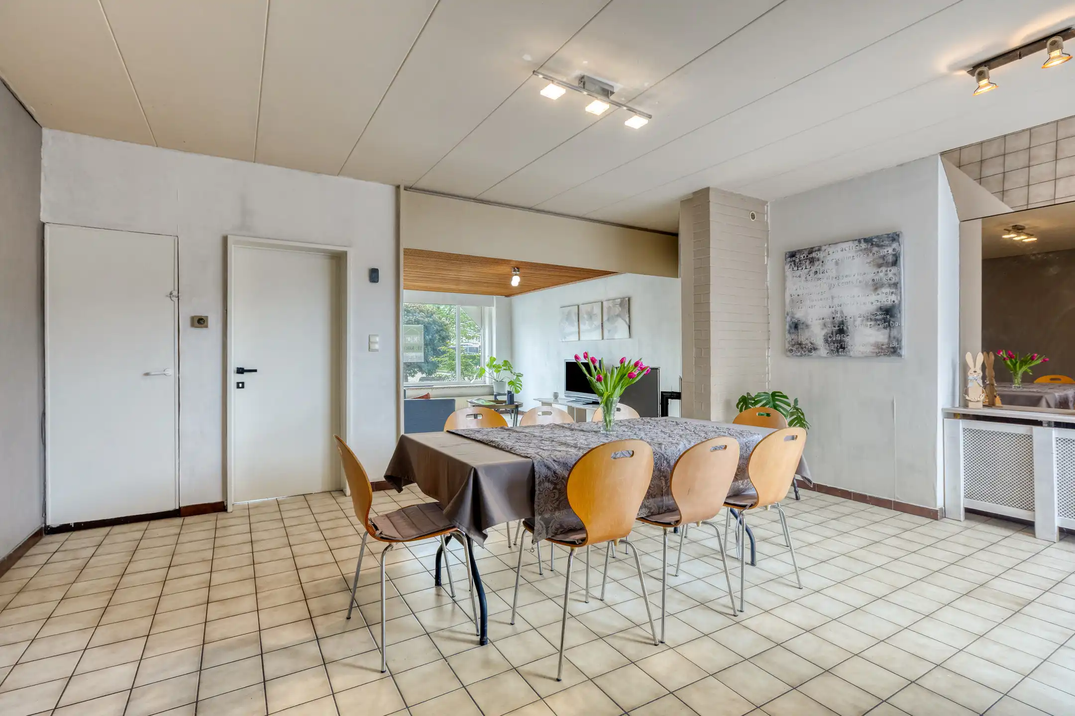 Gezellige woning met 3 slaapkamers en garage foto 4