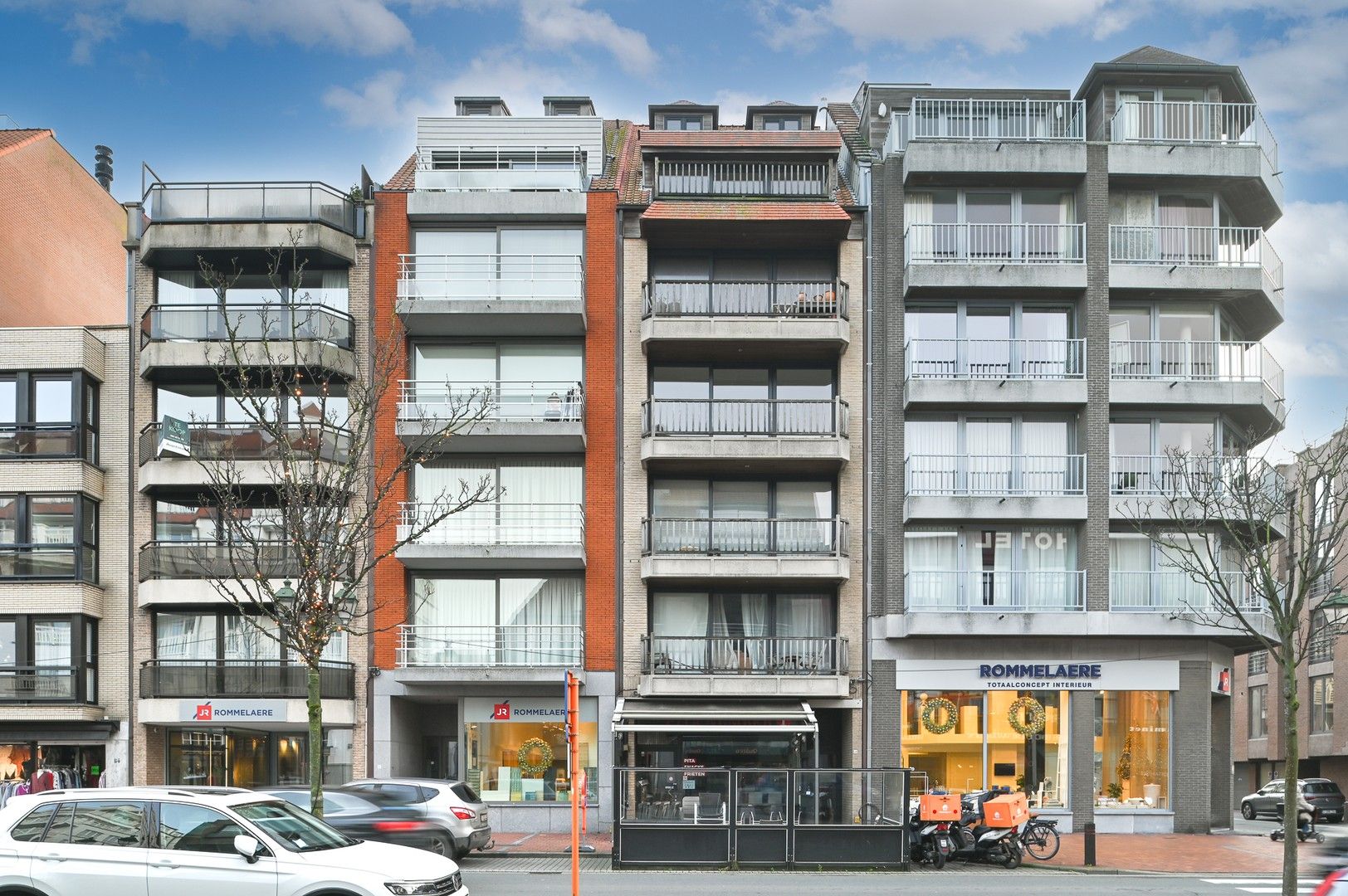 Hedendaags en lichtrijk appartement, centraal gelegen in Knokke. foto 23