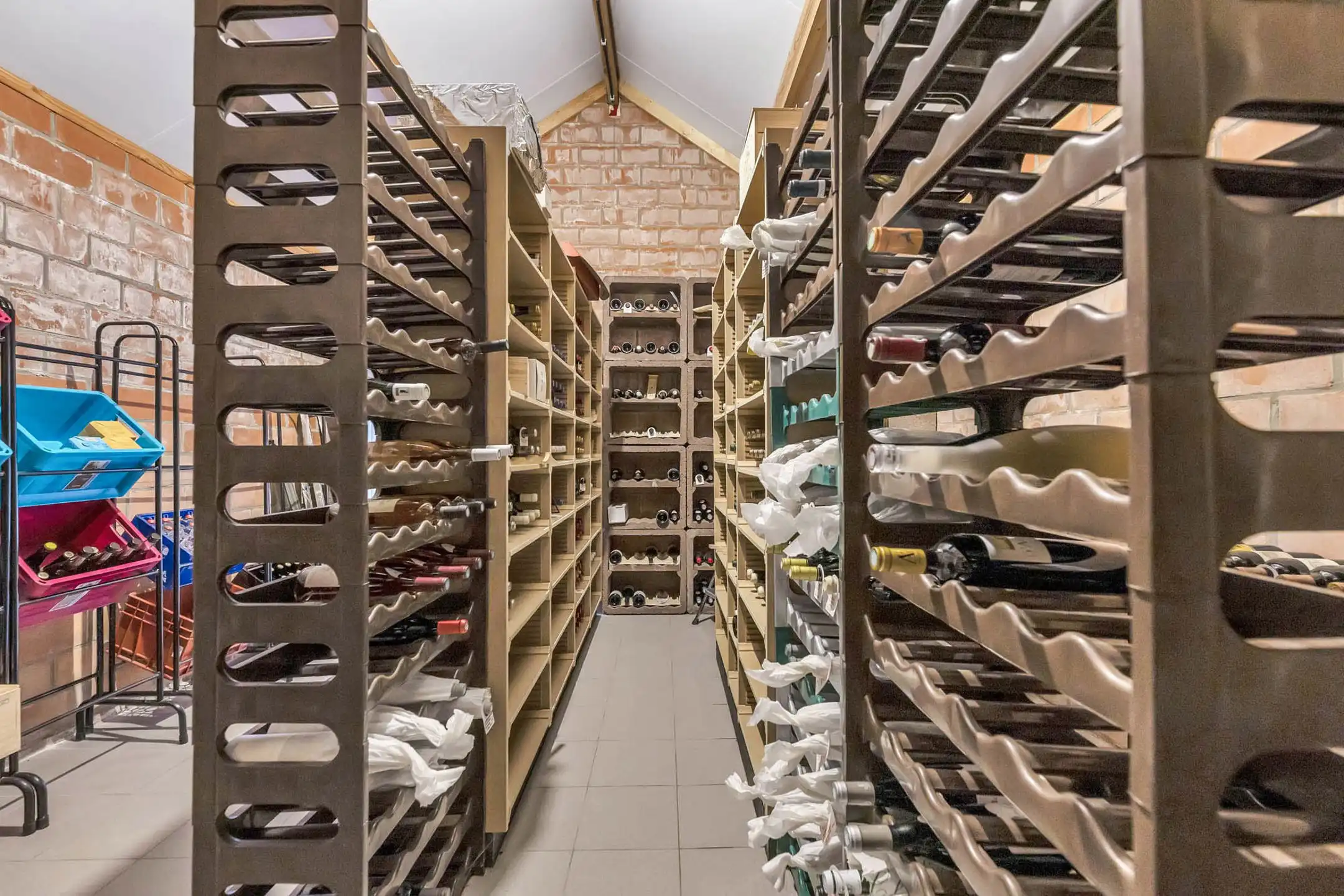 Exclusief landhuis met binnenzwembad en stallingen foto 22