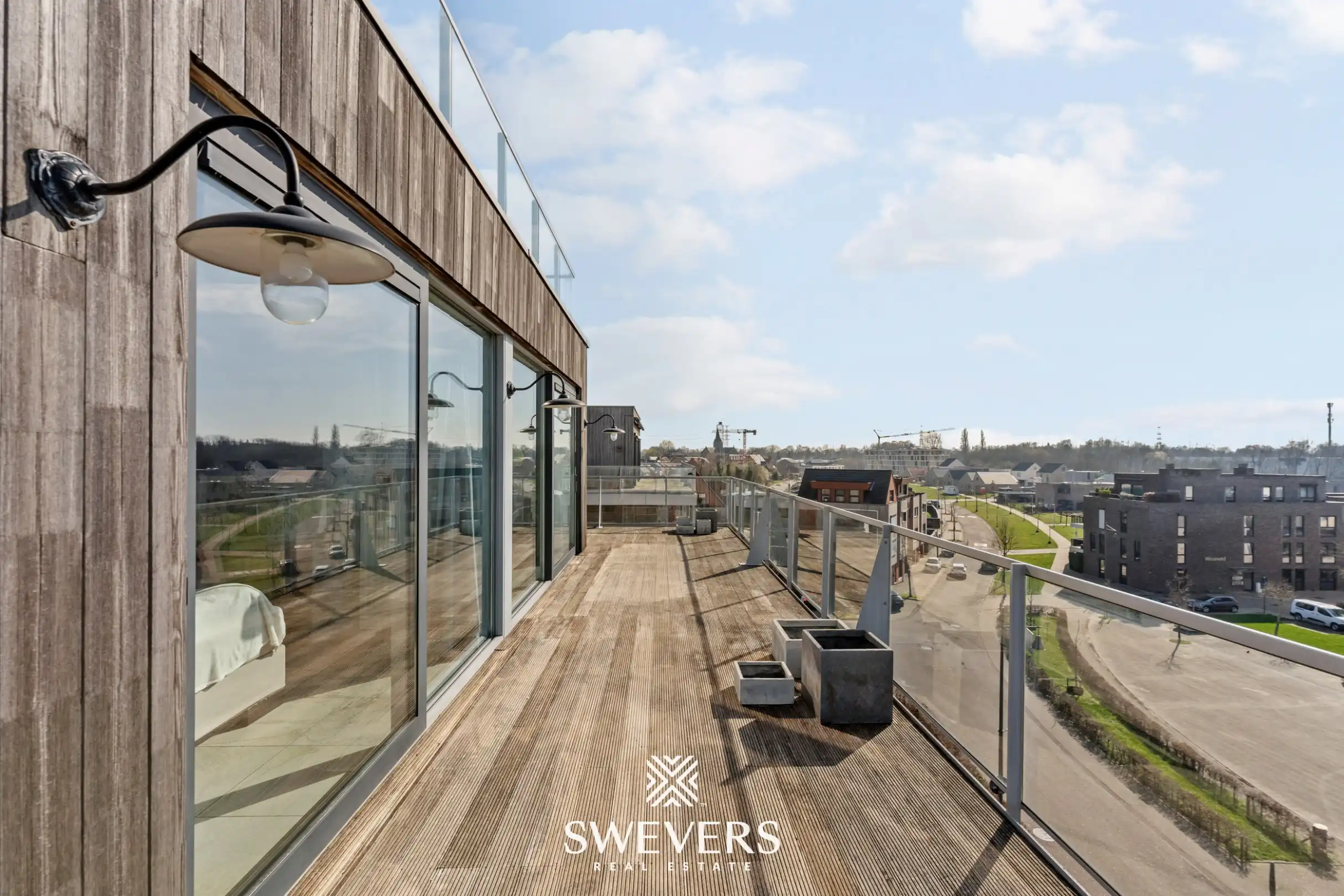 Luxueus penthouse van 204 m² met uitzonderlijke terrassen en panoramisch zicht in Hasselt foto 27