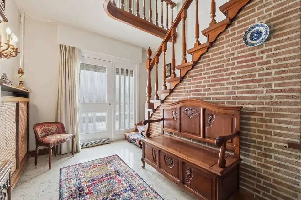 KNUSSE GEZINSWONING MET 4 SLKS EN EEN GARAGE IN BOEKHOUT foto 5