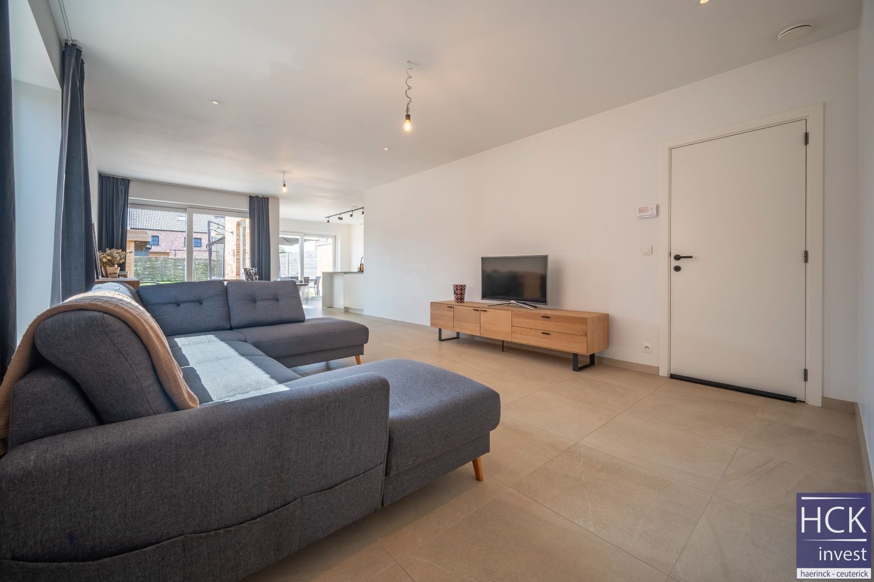 DEINZE - Uiterst ruime & energiezuinige woning met HIGH-END afwerking!! foto 3