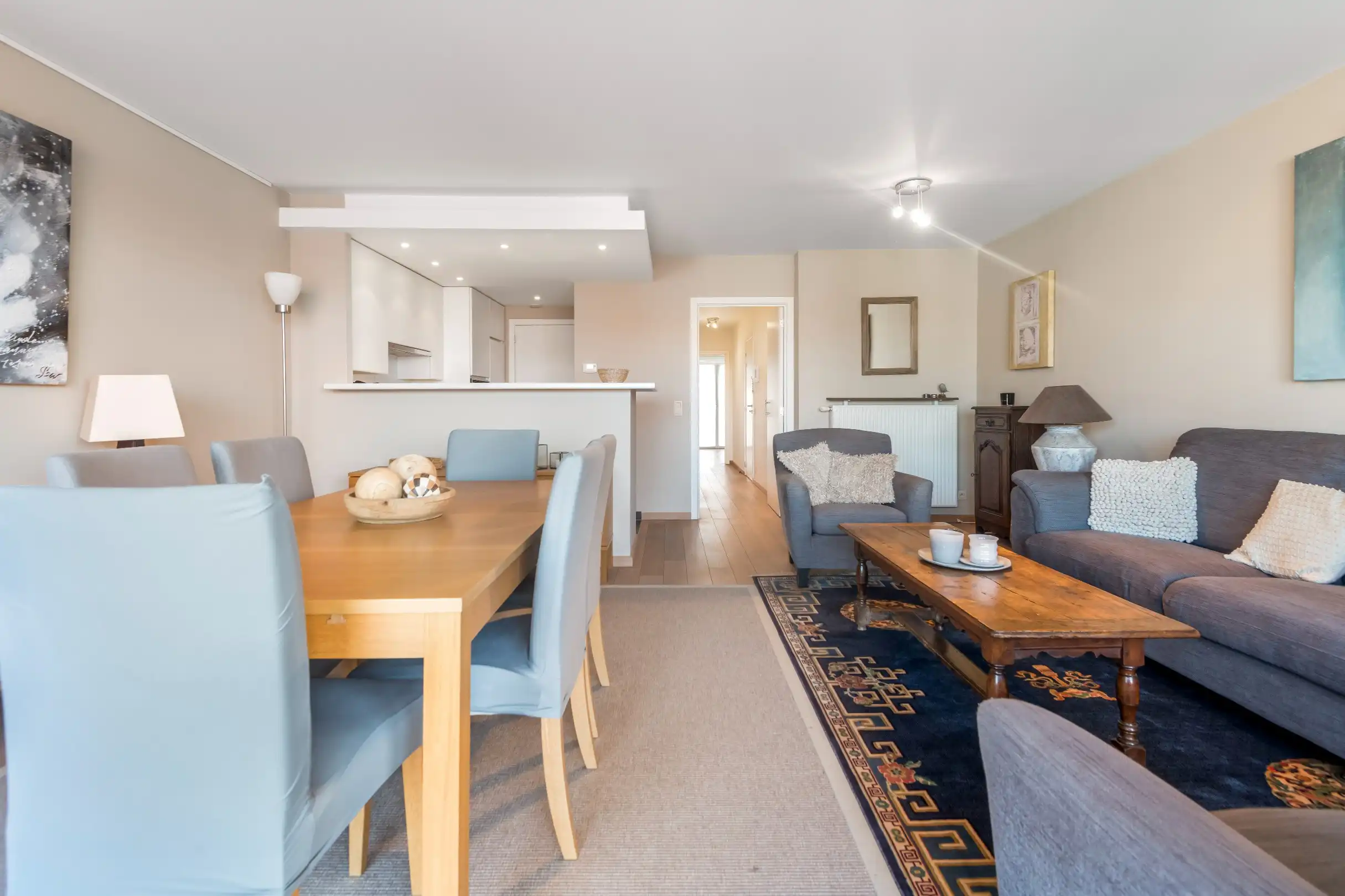 Gemeubeld appartement met zicht op het Zegemeer - inclusief inpandige garage. foto 4