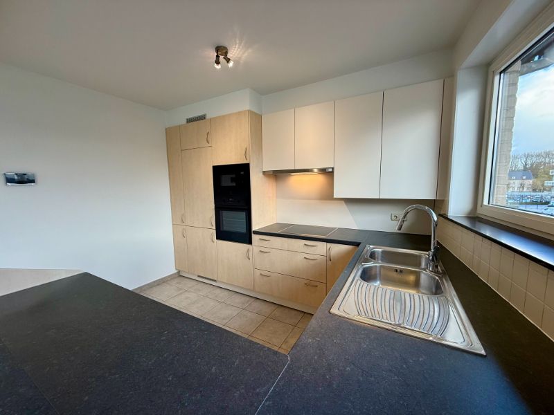Appartement met 2 slaapkamers in een kleinschalige en rustige residentie, inclusief privatieve autostandplaats vlak voor de deur foto 9