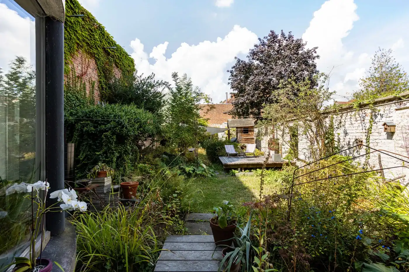 Prachtig gerenoveerd herenhuis in centrum Harelbeke foto 26