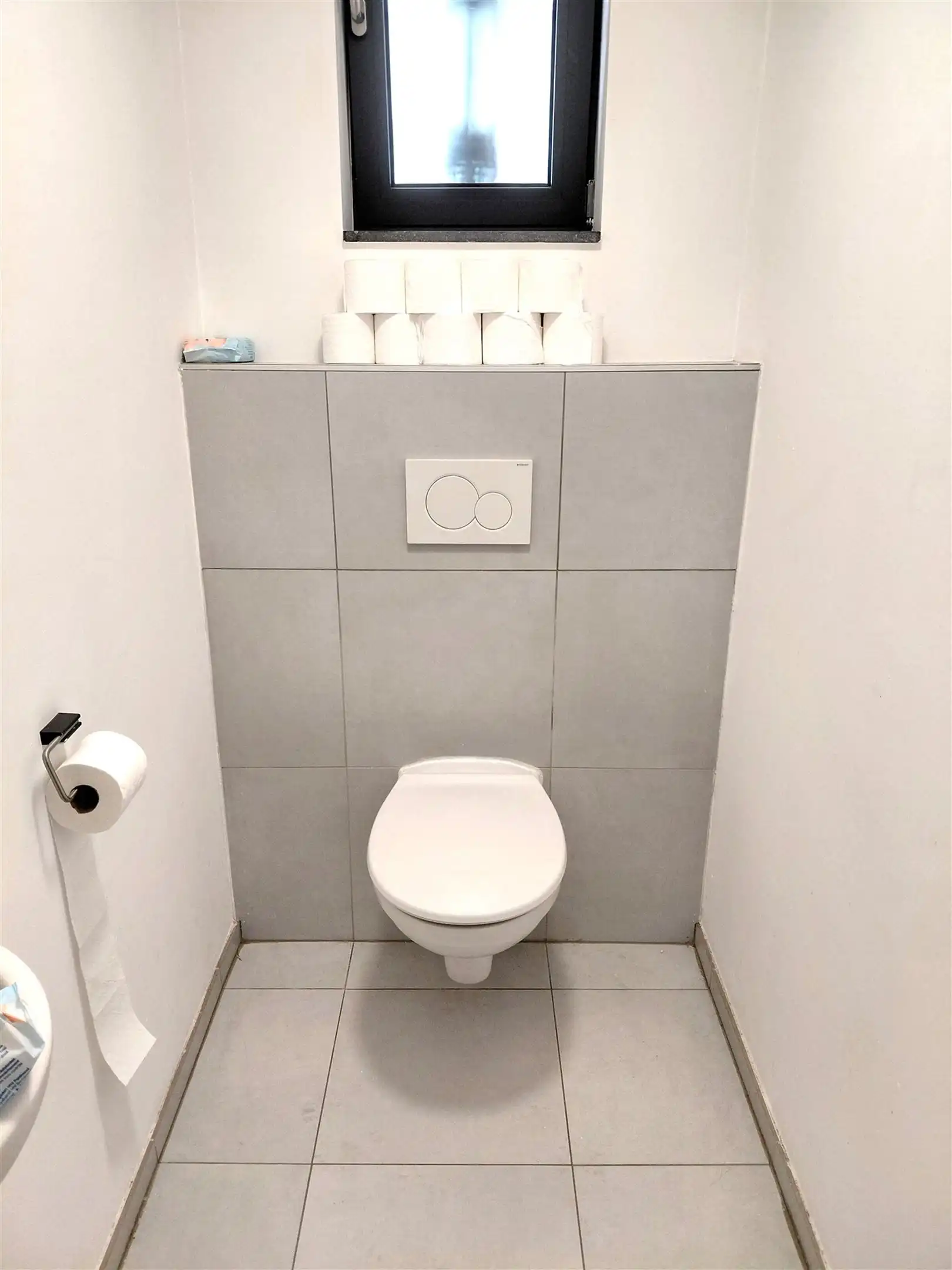 TE HUUR: Ruim appartement met 2 slaapkamers in Leopoldsburg! foto 16