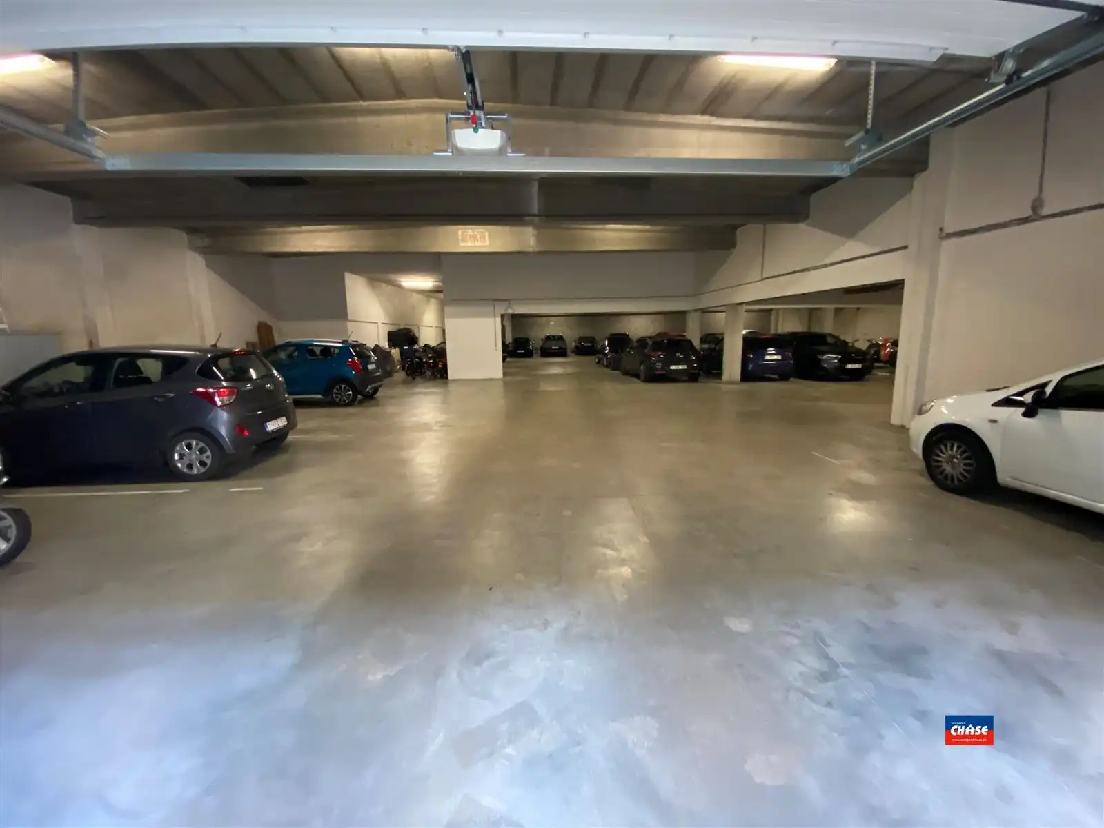 Appartement met 2 slpks, 2 terrassen en autostpl foto 24