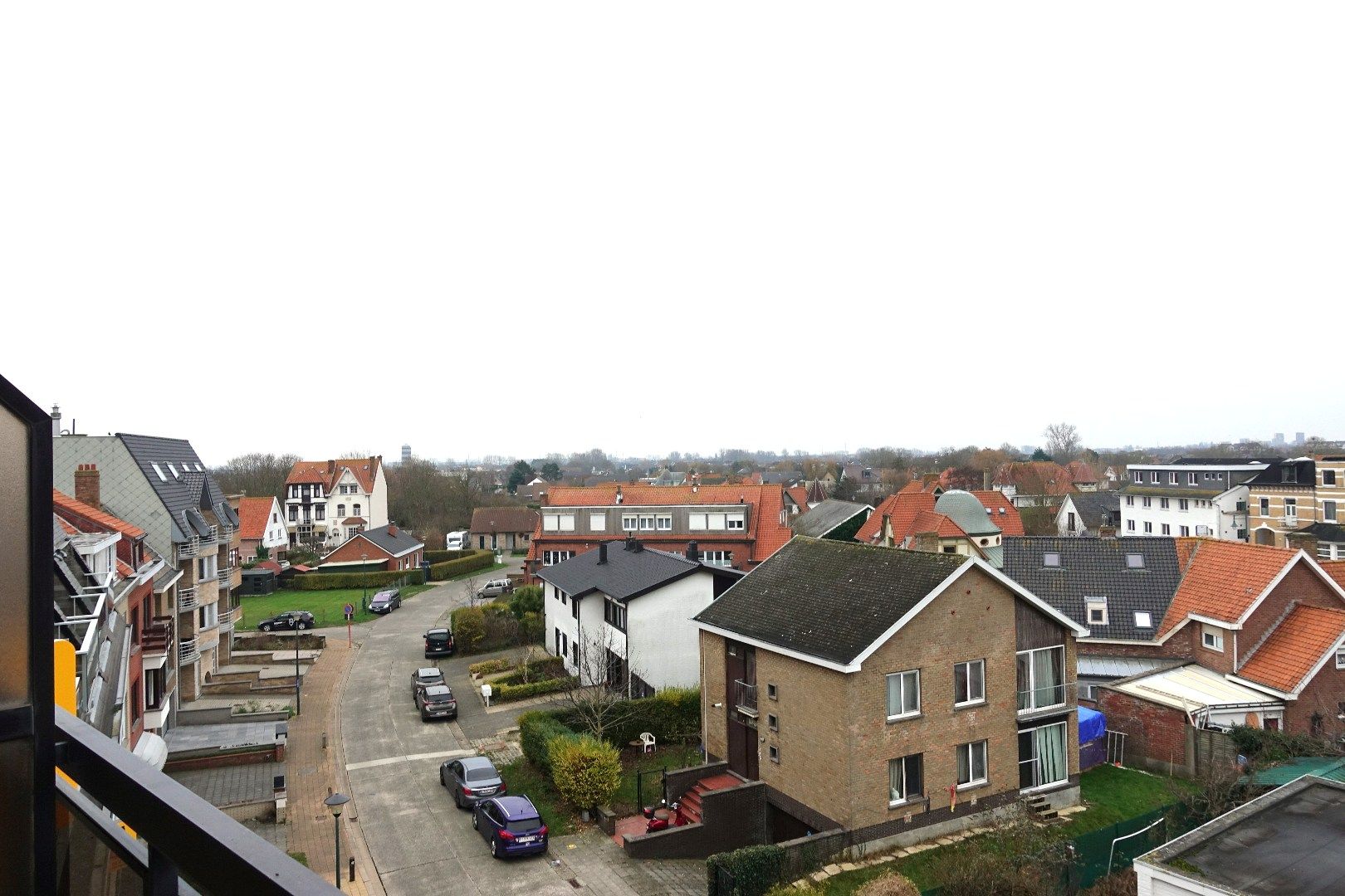 Ruim appartement met 2 slaapkamers te huur in Bredene foto 12