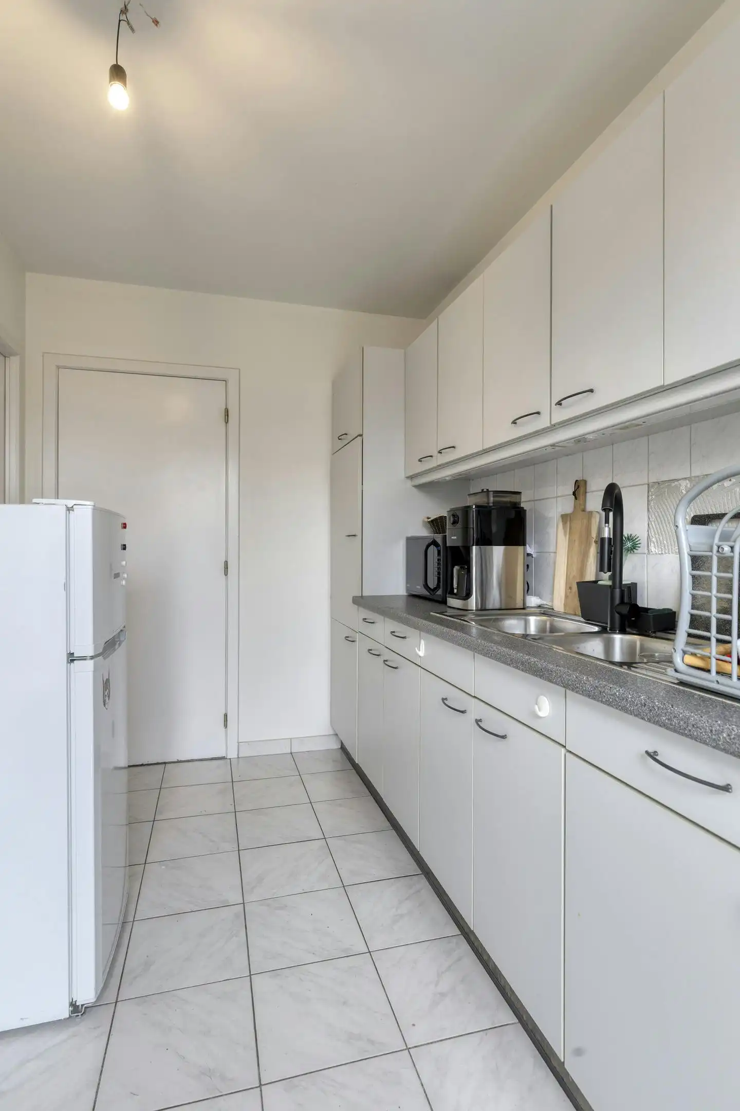 Lichtrijk appartement met twee slaapkamers in Borgerhout! foto 7