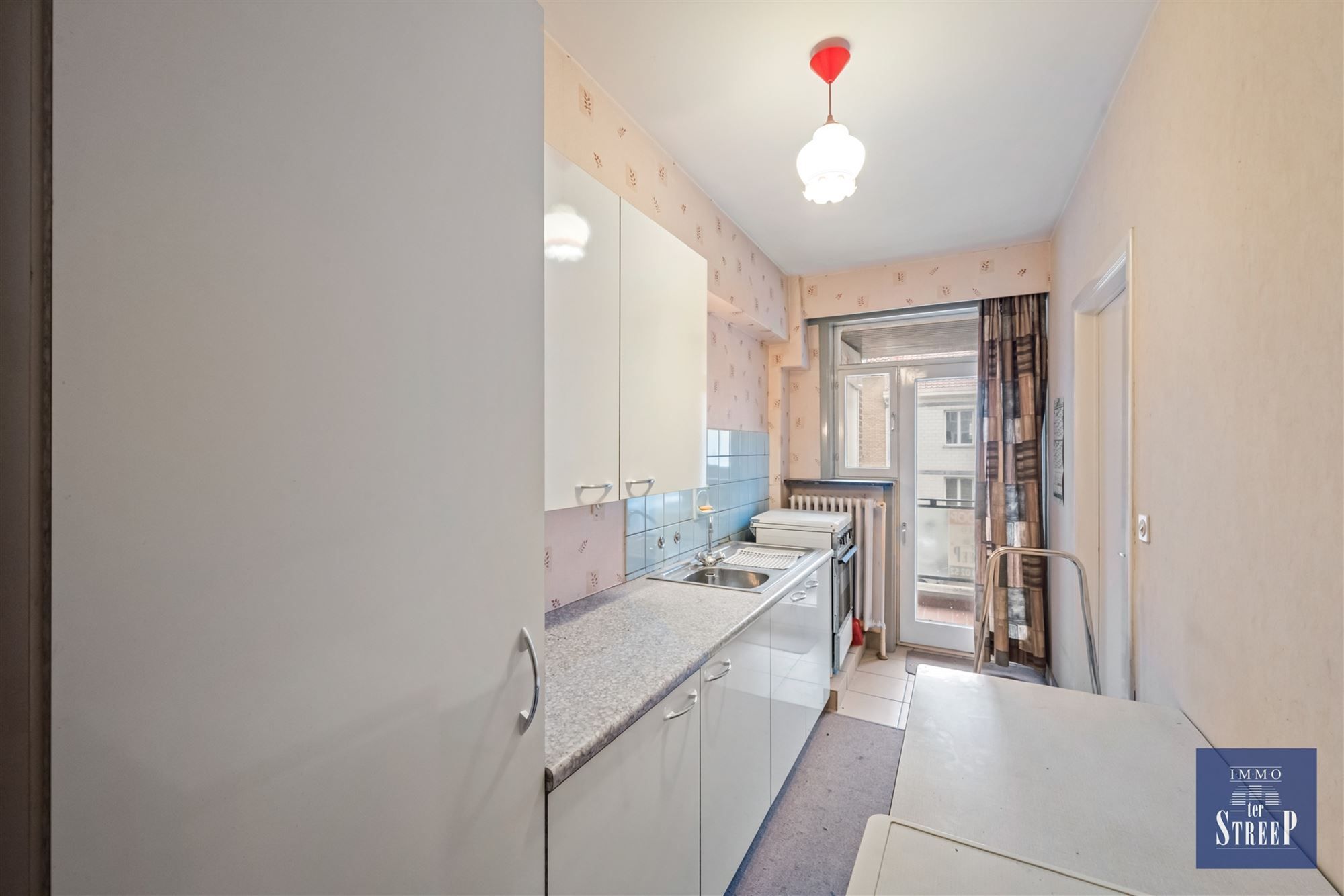 Appartement met 2 slaapkamers en parking in de residentie foto 7