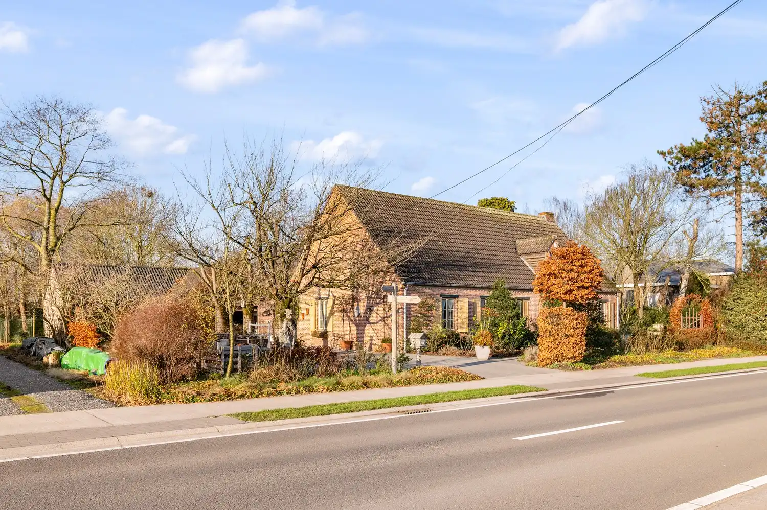 CHARMANTE WONING MET RUIME TUIN EN VIJVER I 4 SLPK I PUTTE foto 28