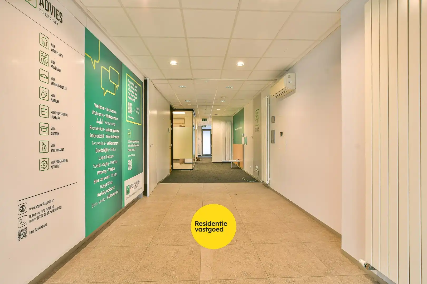 Uniek handelspand (voormalig bankkantoor) met veel mogelijkheden in centrum De Haan foto 4