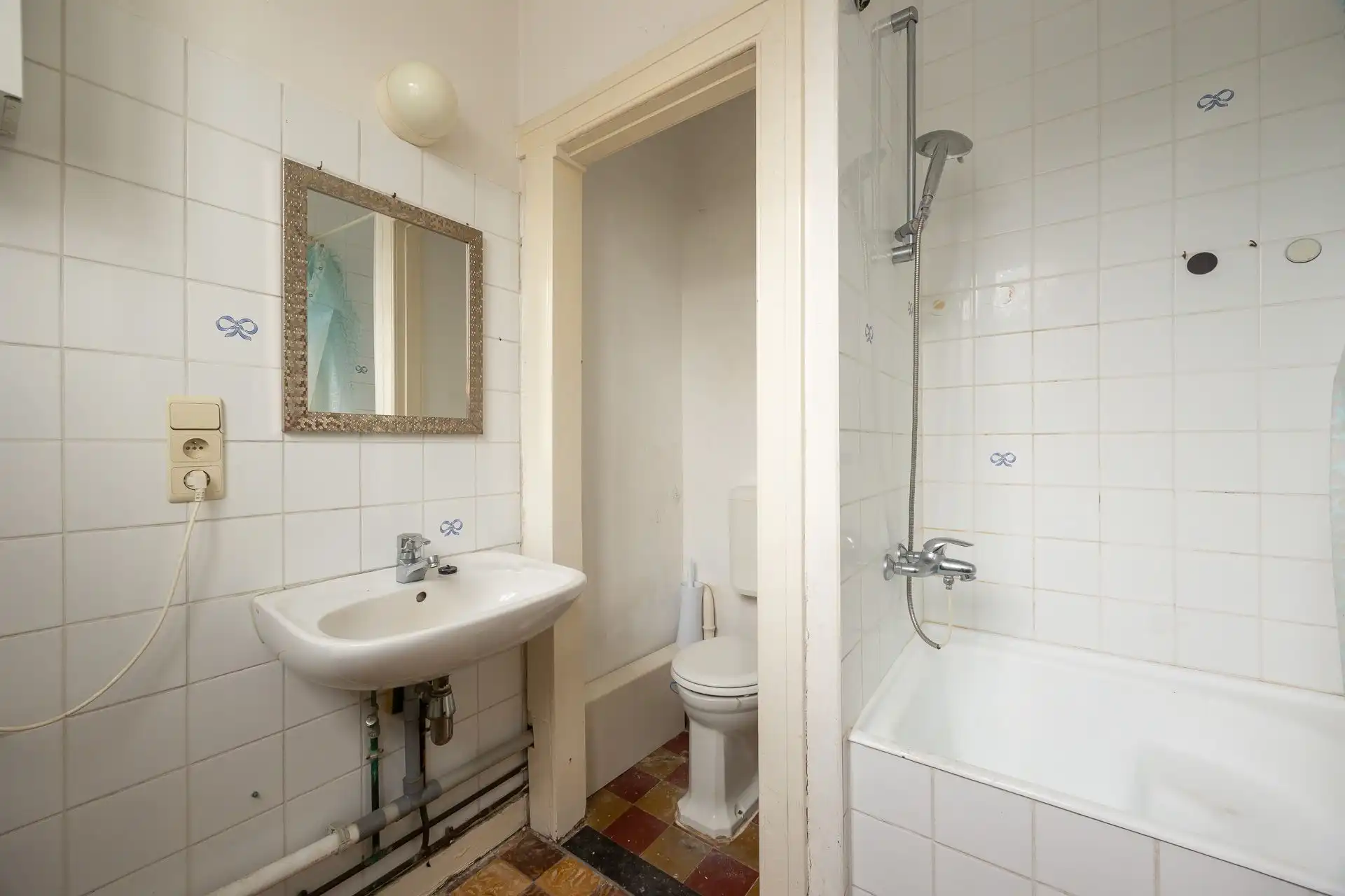 Opbrengsteigendom met 3 appartementen te Berchem foto 15