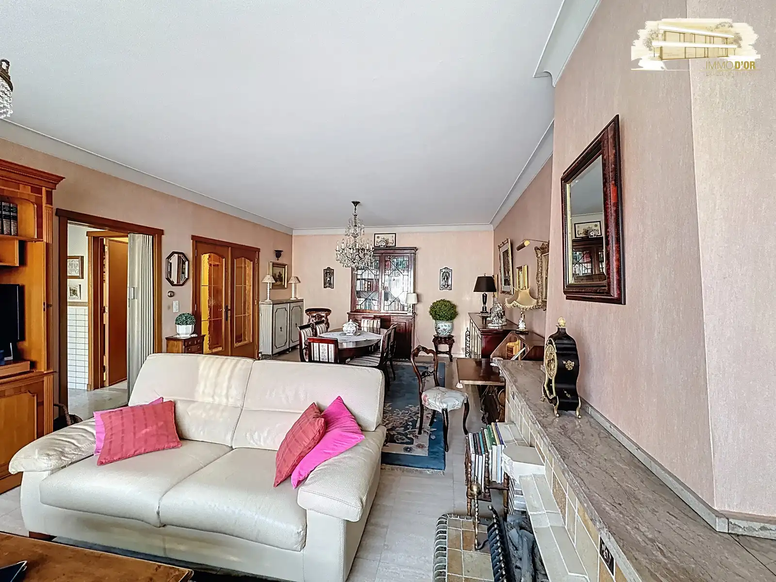 Exclusieve bel-étage met ZW-tuin met garage + grote oprit  foto 3