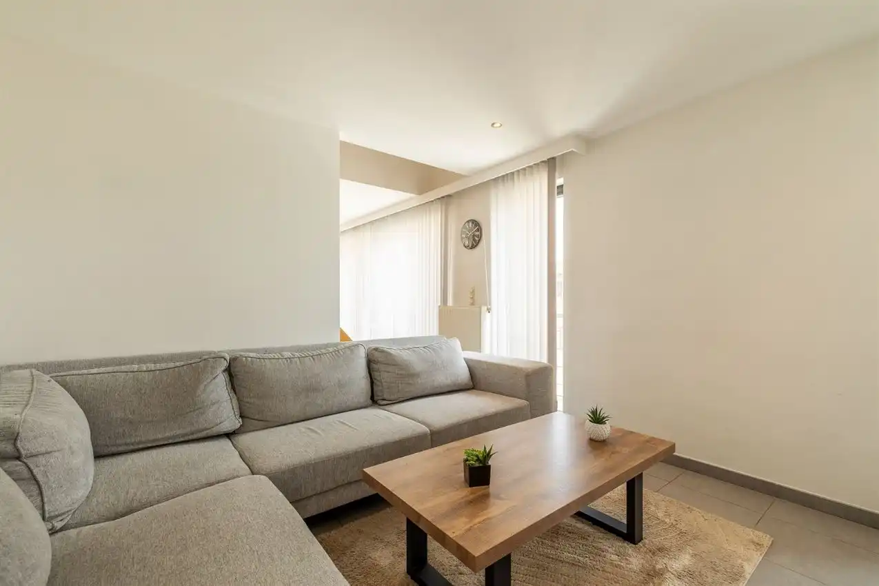 Gezellige duplex met twee slaapkamers nabij station foto 11