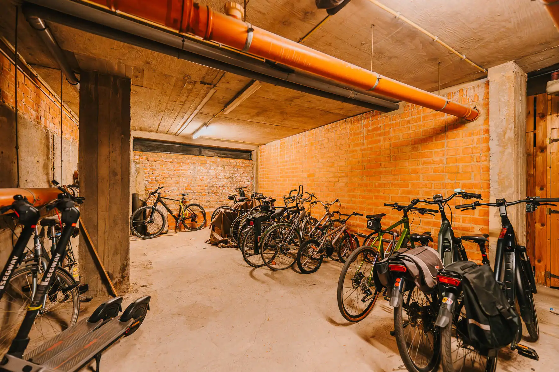 Charmante studio aan Harmoniepark te Antwerpen foto 19