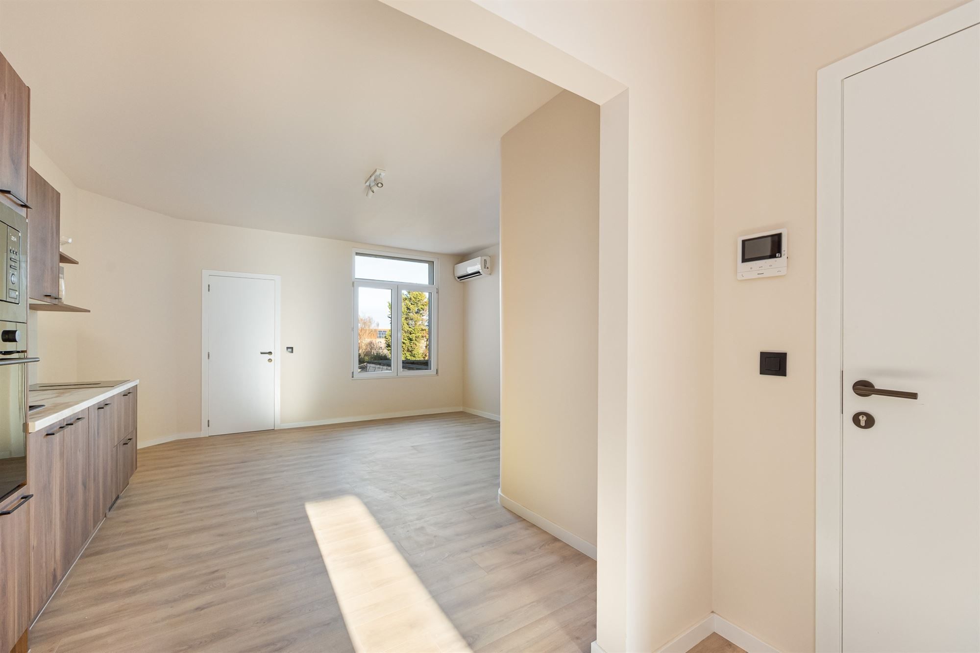 Gerenoveerd app. met 2 slaapkamers en terras foto 12