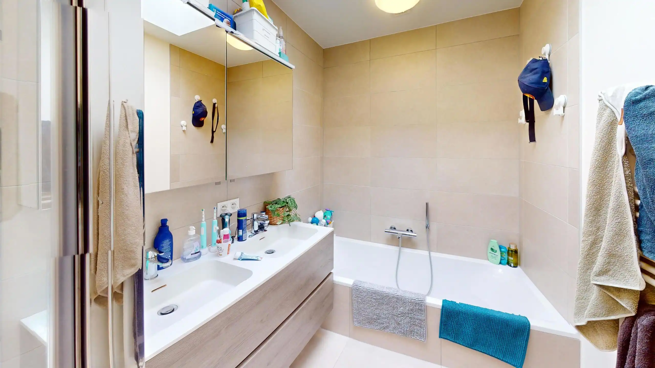 ANTWERPEN - Ruim duplex appartement met terras foto 12