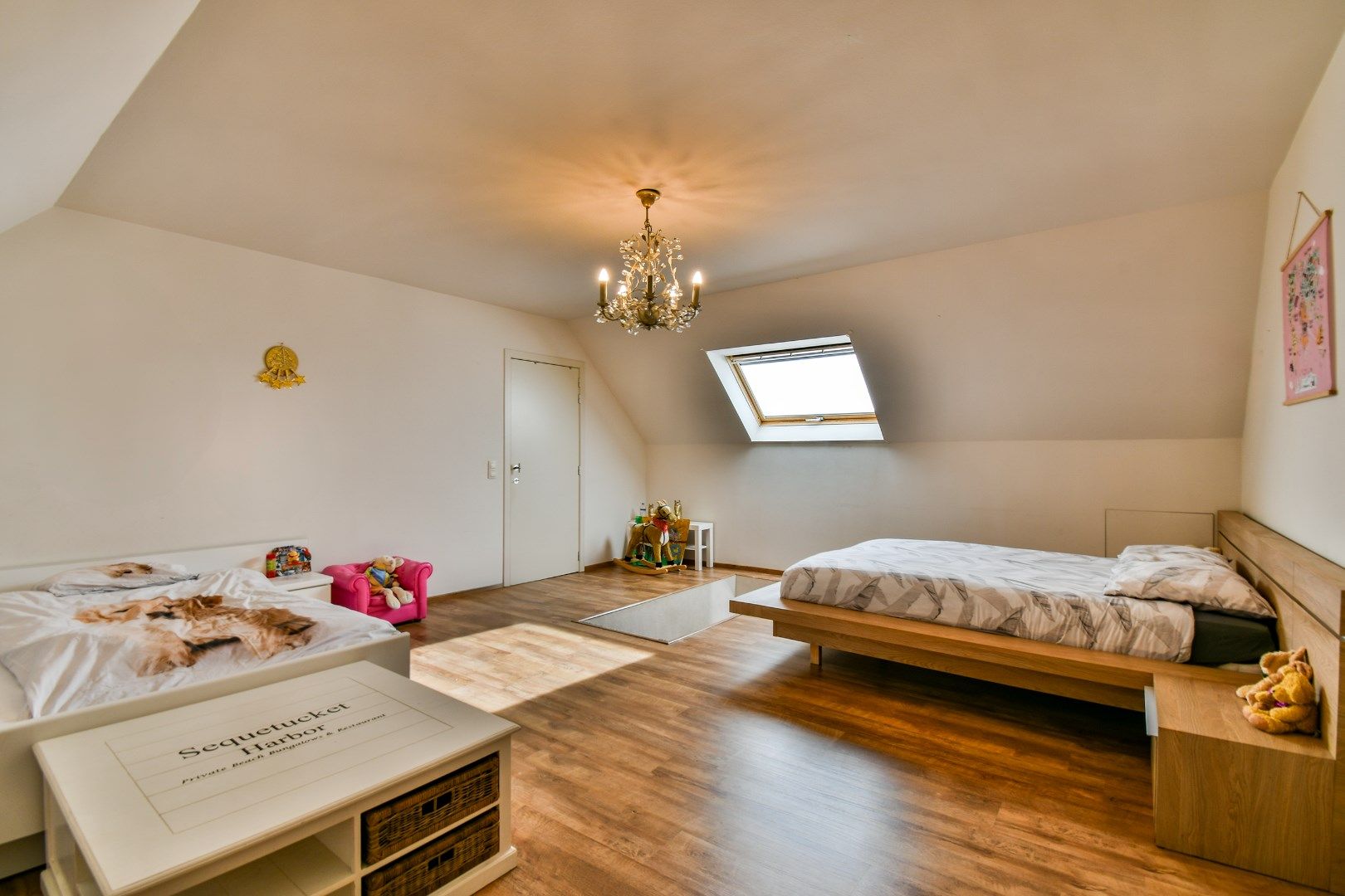 Karaktervolle villa met loodsen te koop in Torhout! foto 10