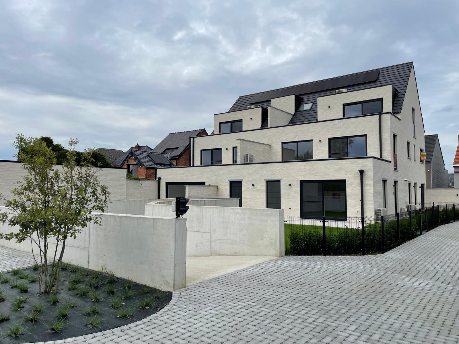 Prachtige nieuwbouw 2slpks  foto {{pictureIndex}}