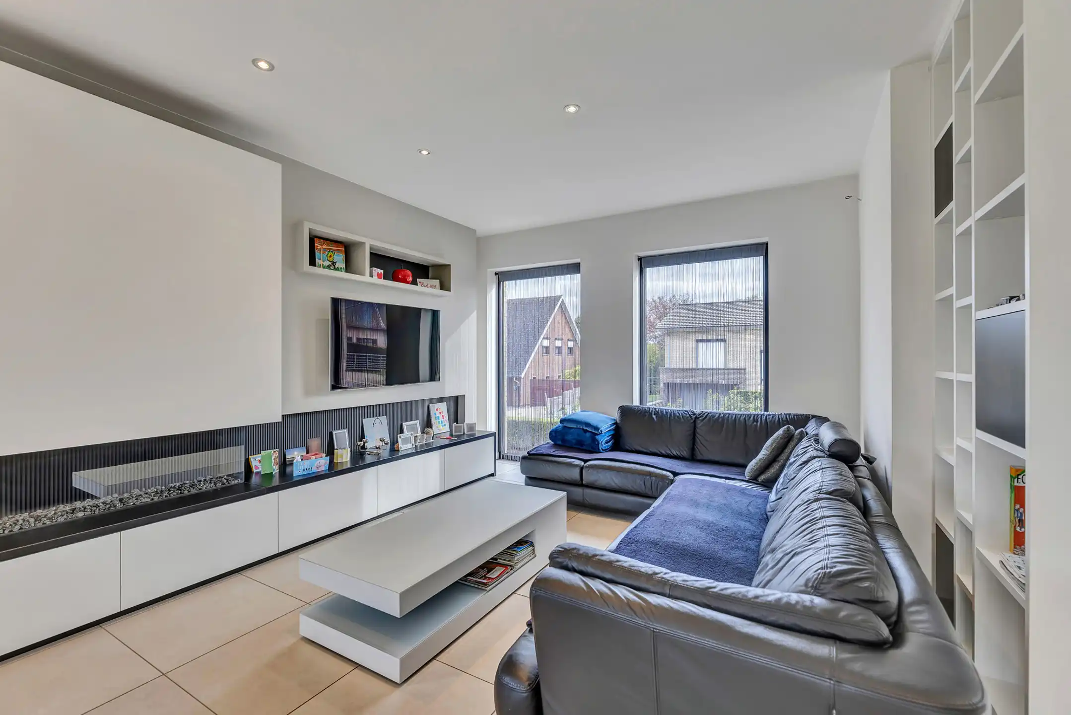 Landelijk gelegen villa met 4 slaapkamers te Pajottegem foto 4