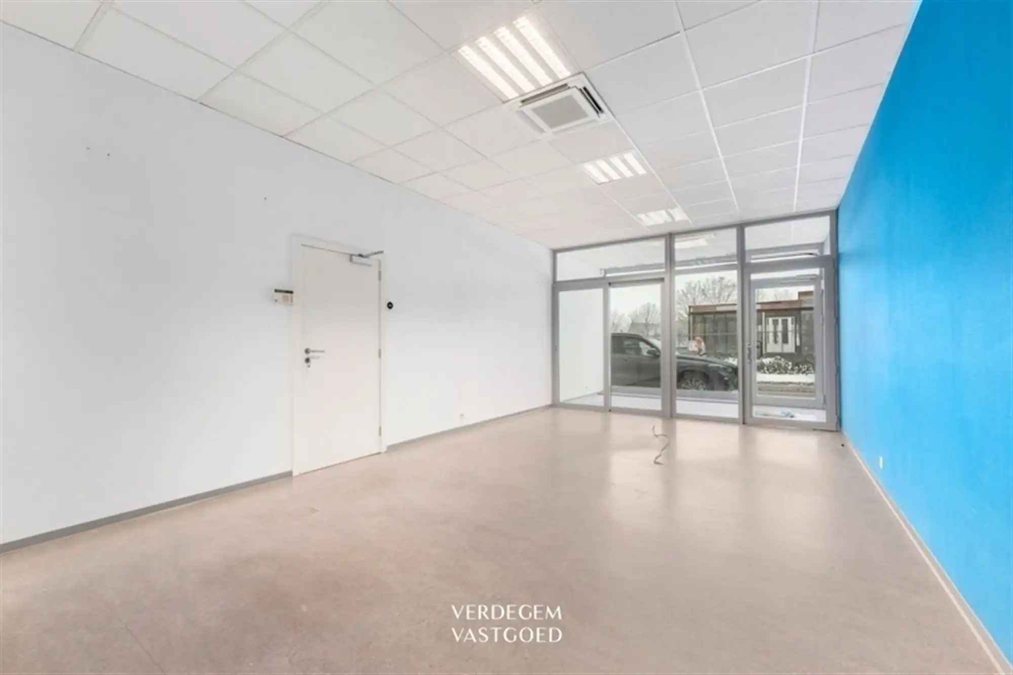 Centraal gelegen kantoor of appartement met 1 of 2 slaapkamers en autostaanplaats foto 11