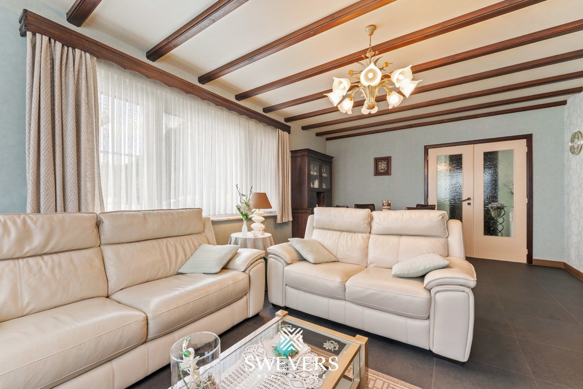 Gelijkvloerse woning met tuin en garage in hartje Tongeren foto 4