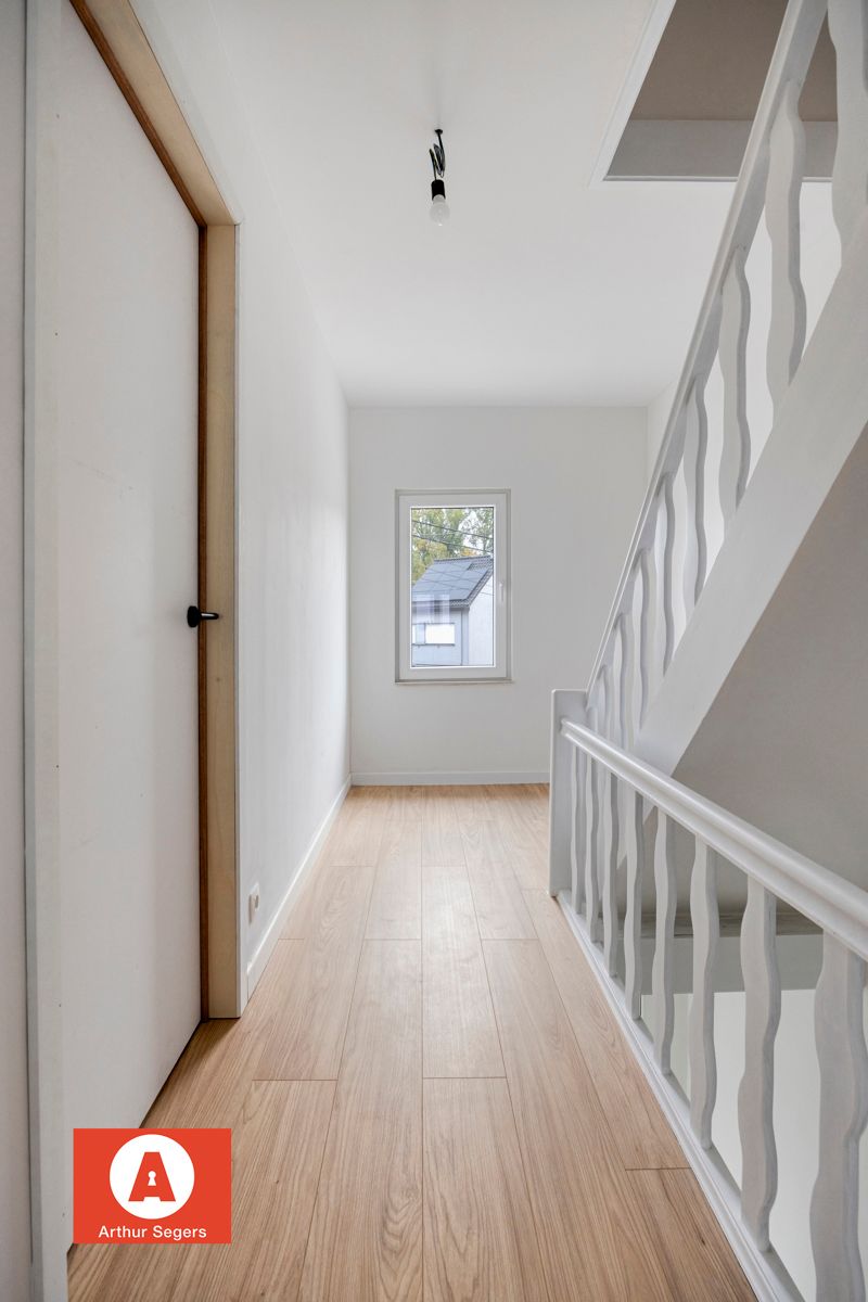 Totaal gerenoveerde woning met A-label foto 12