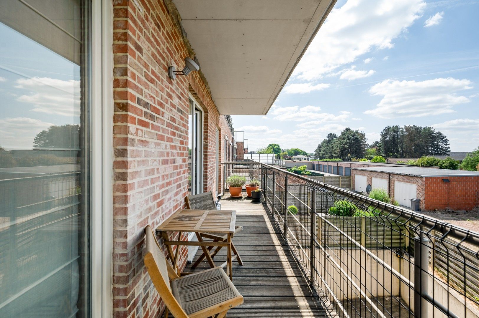 Instapklaar appartement met 3 slaapkamers en terras te Hulshout foto 15