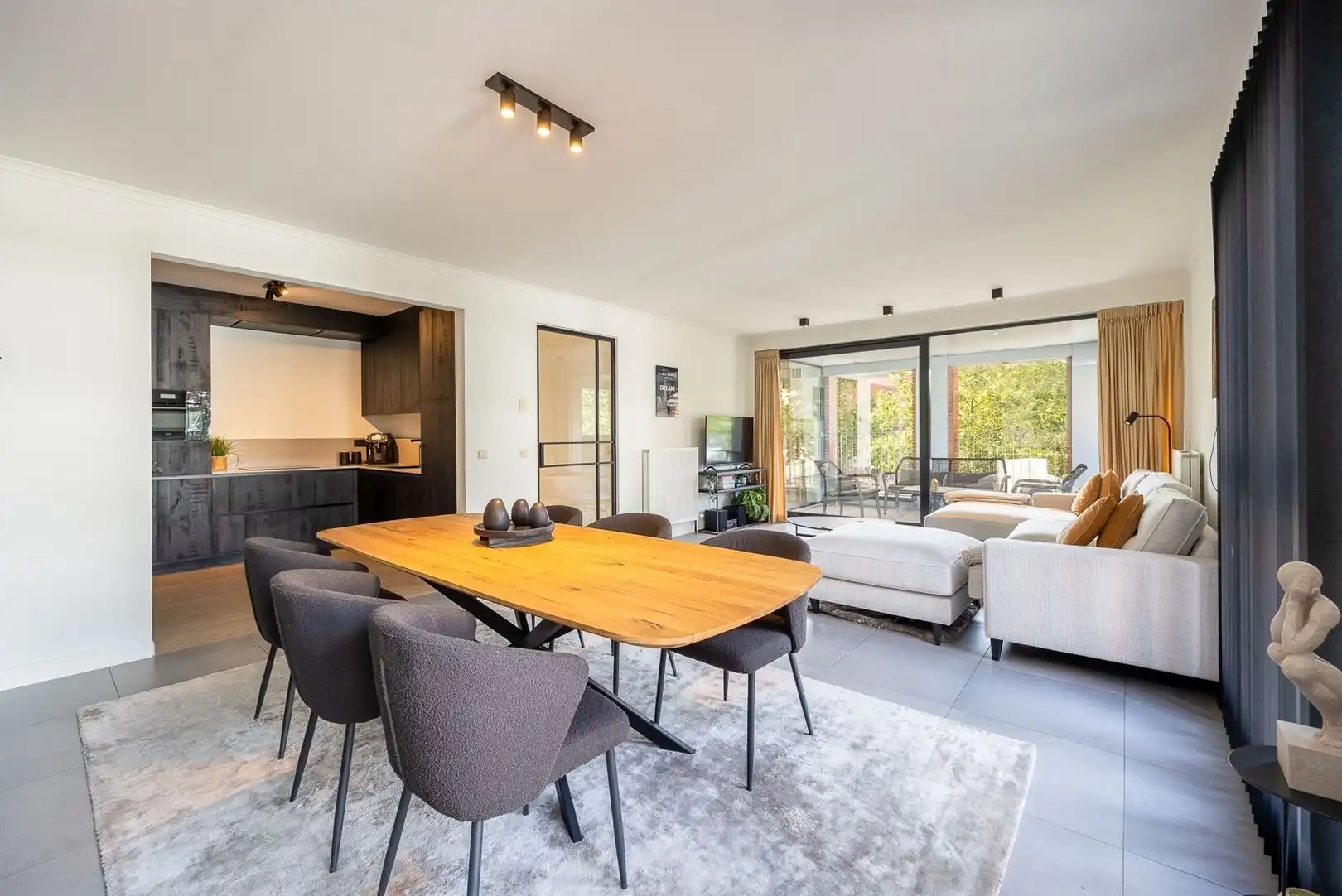 Prachtig appartement met lift, garage nabij 't MAS te Antwerpen  foto 6