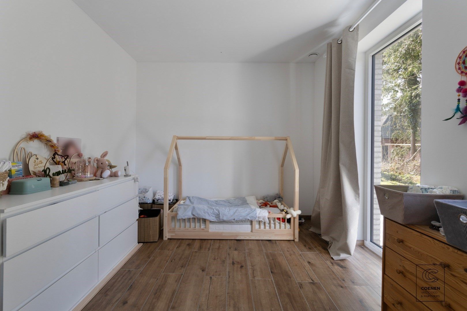 Prachtige villa met bew. opp. van 258m², 5 slpk's en dat op een uiterst rustige locatie te Brecht! foto 24