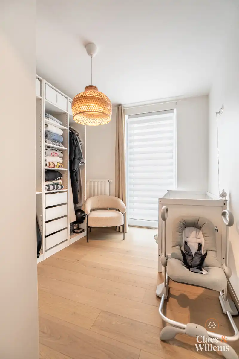 Charmant instapklaar appartement met terras te Halle foto 6