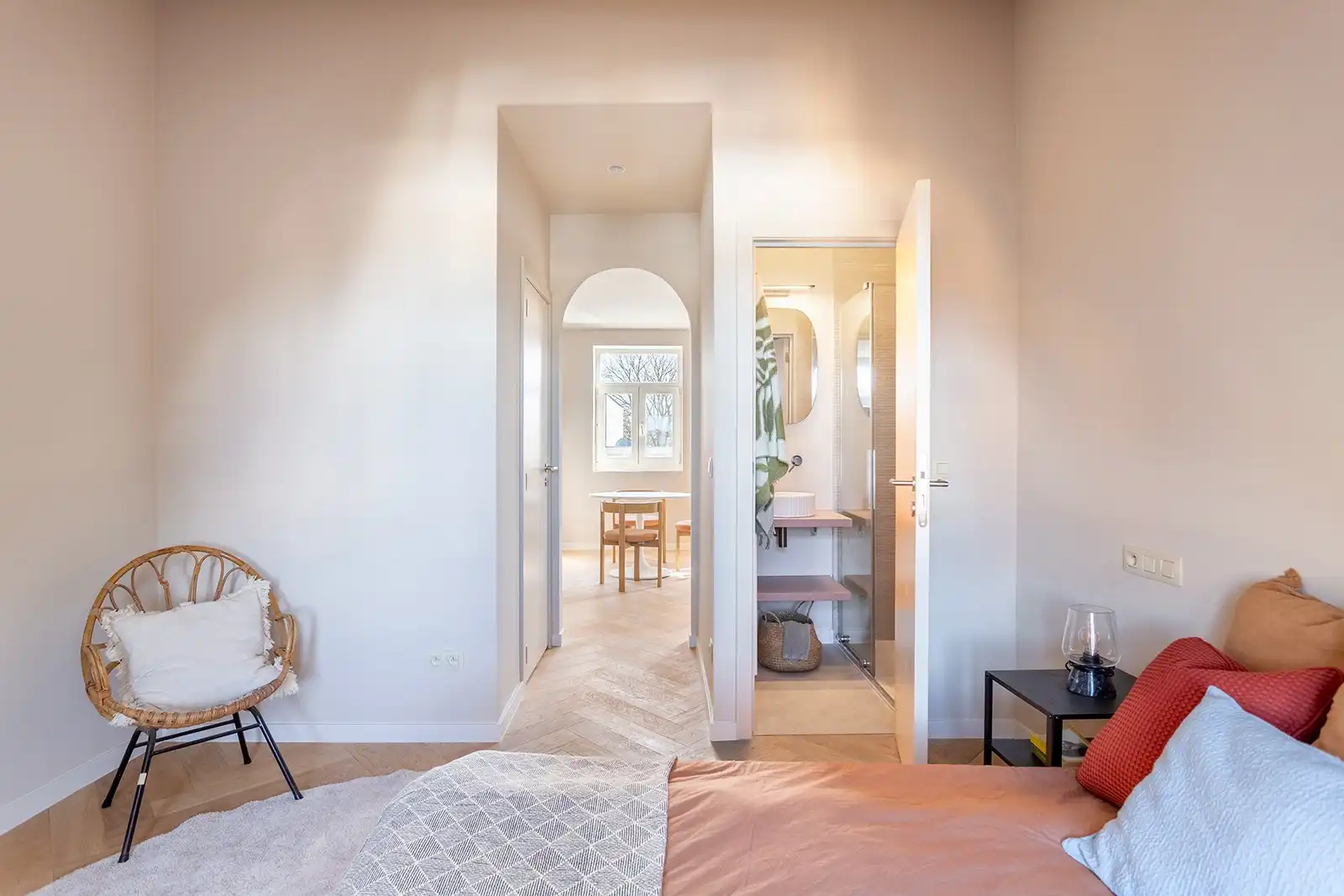 Gerenoveerd charme appartement  foto 10