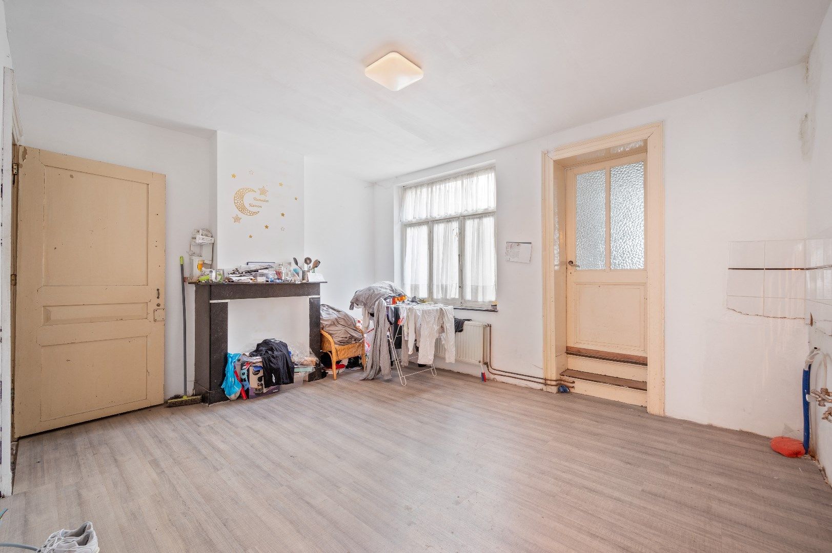 Centraal gelegen gezinswoning met 6 slaapkamers foto 14