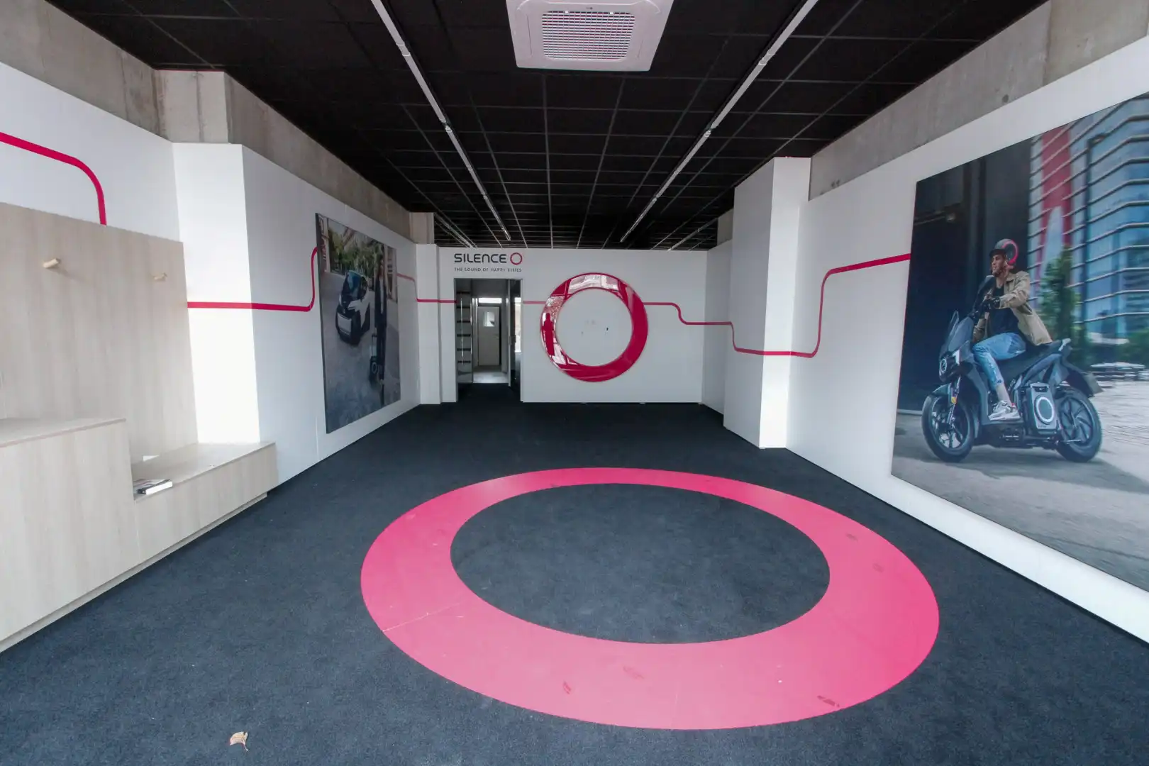 Nieuwbouw handelspand met mooie hoogte Driehoeksplein 8 te huur foto 8