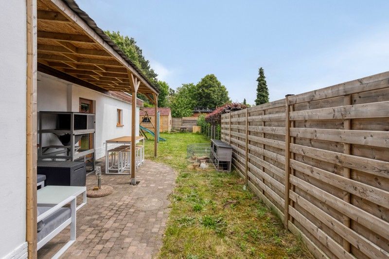 Gerenoveerde halfopen woning met 3 slaapkamers, zonnige tuin en inpandige garage in hartje Wakken! foto 29