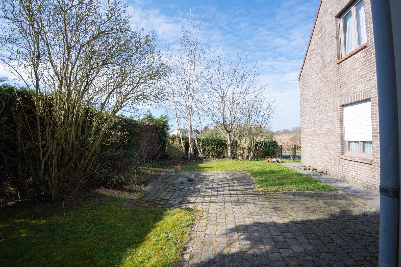 Op te frissen villa rustig gelegen met open zicht op de Polders vlakbij Westkapelle-dorp foto 8