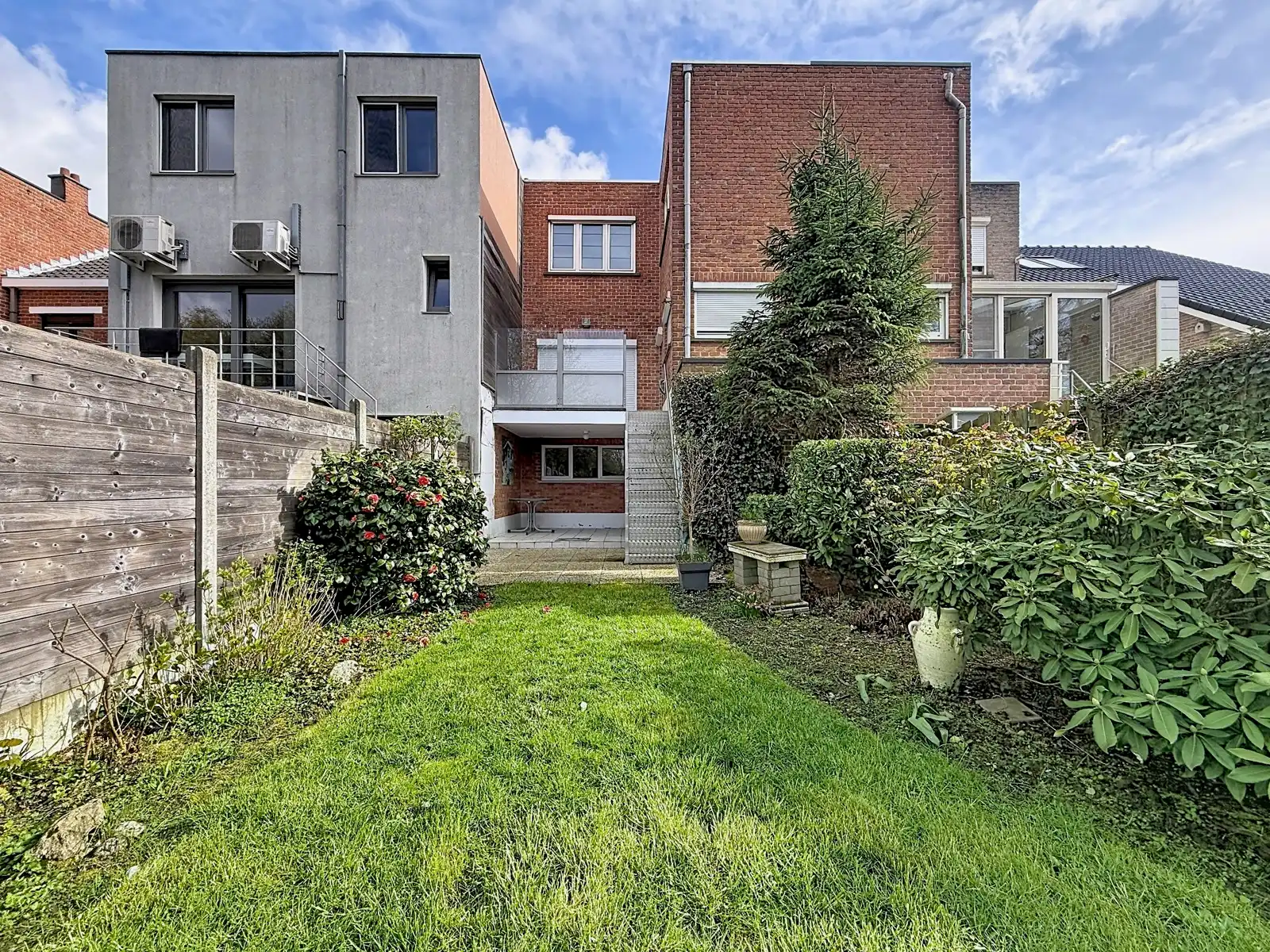 Rustig gelegen, Ruime Woning MET 3 SLPK, Tuin én Garage! foto 24