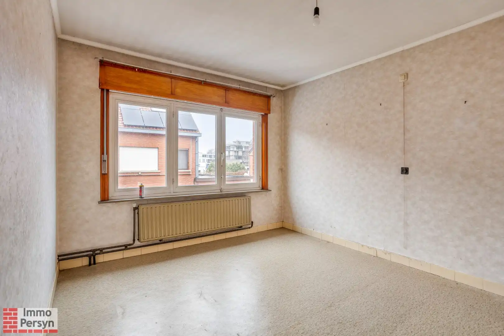Unieke investeringsopportuniteit: Twee te renoveren woningen met tuin en achteringang foto 9