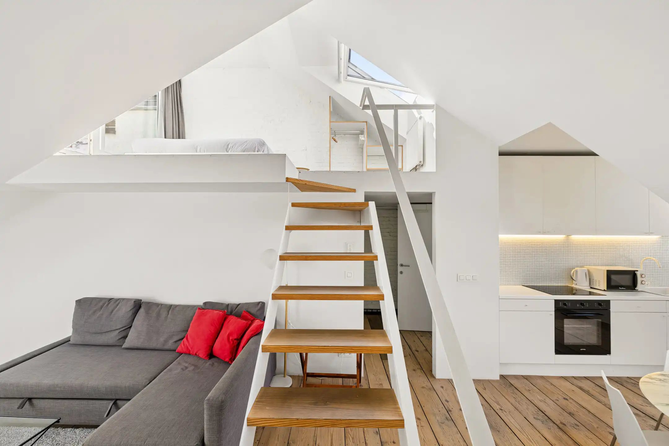 Prachtige architectenwoning in het hart van de Europese wijk foto 44