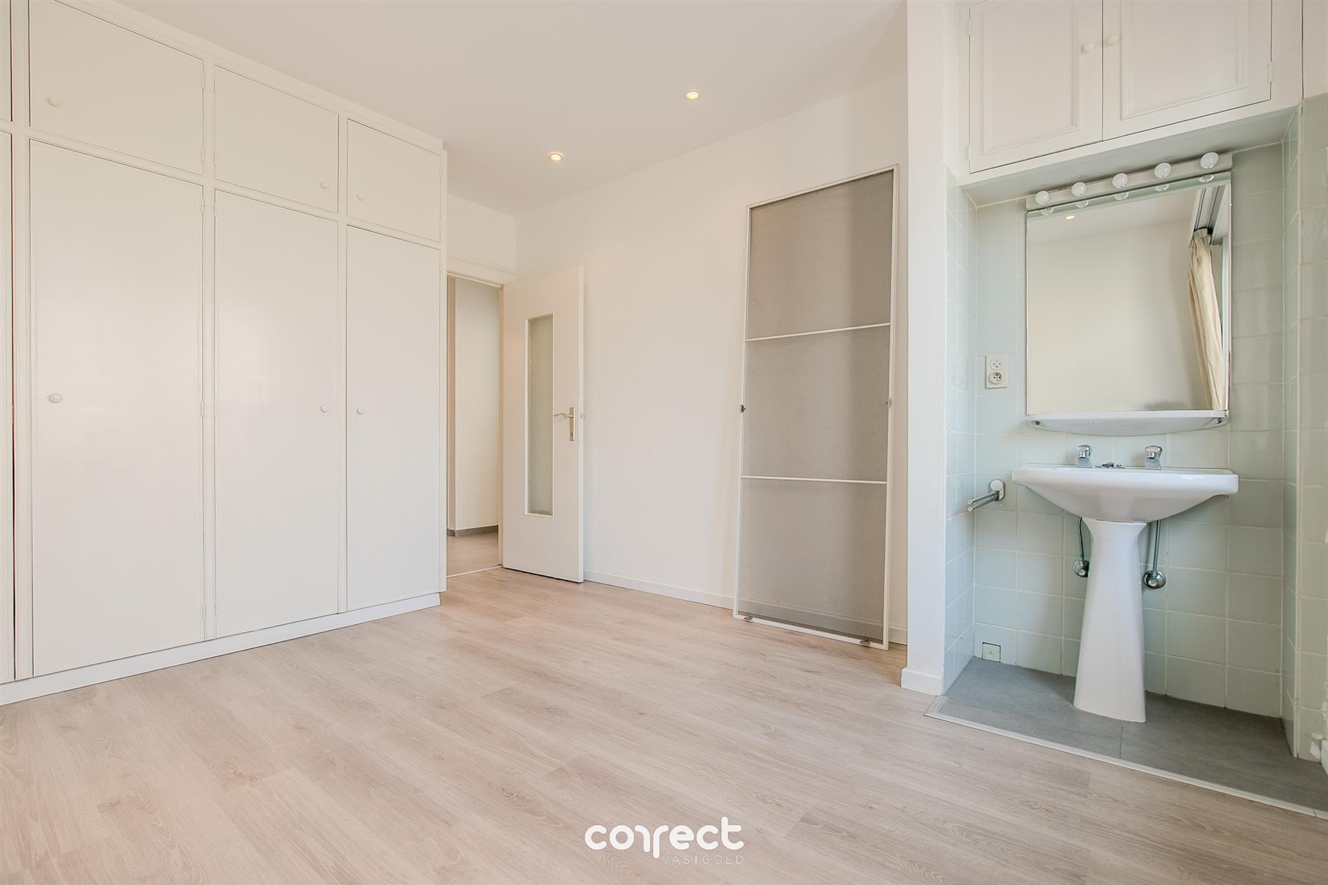 Instapklaar appartement met open zicht  foto 12