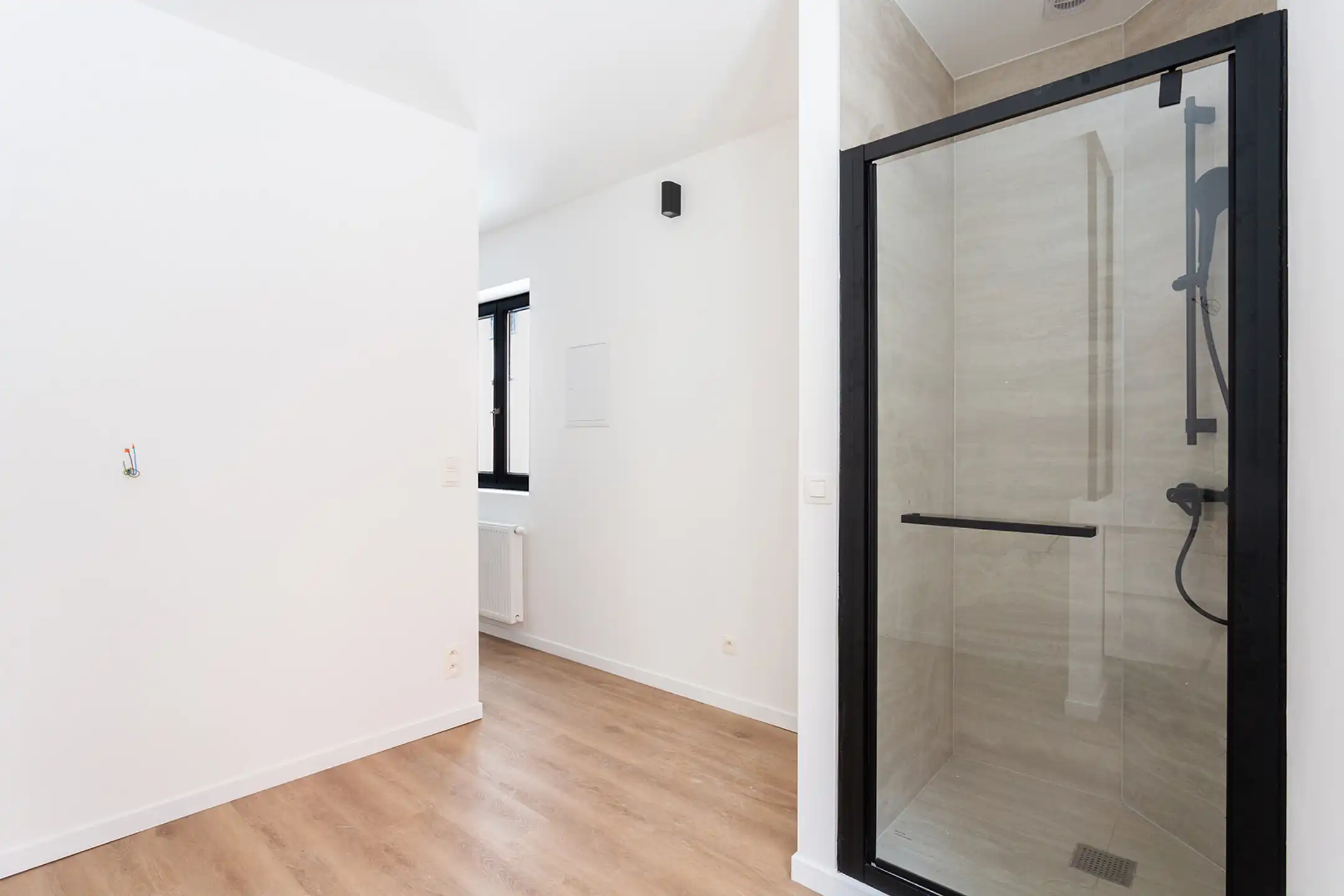 Gerenoveerde opbrengsteigendom met 4 vergunde studio's foto 6