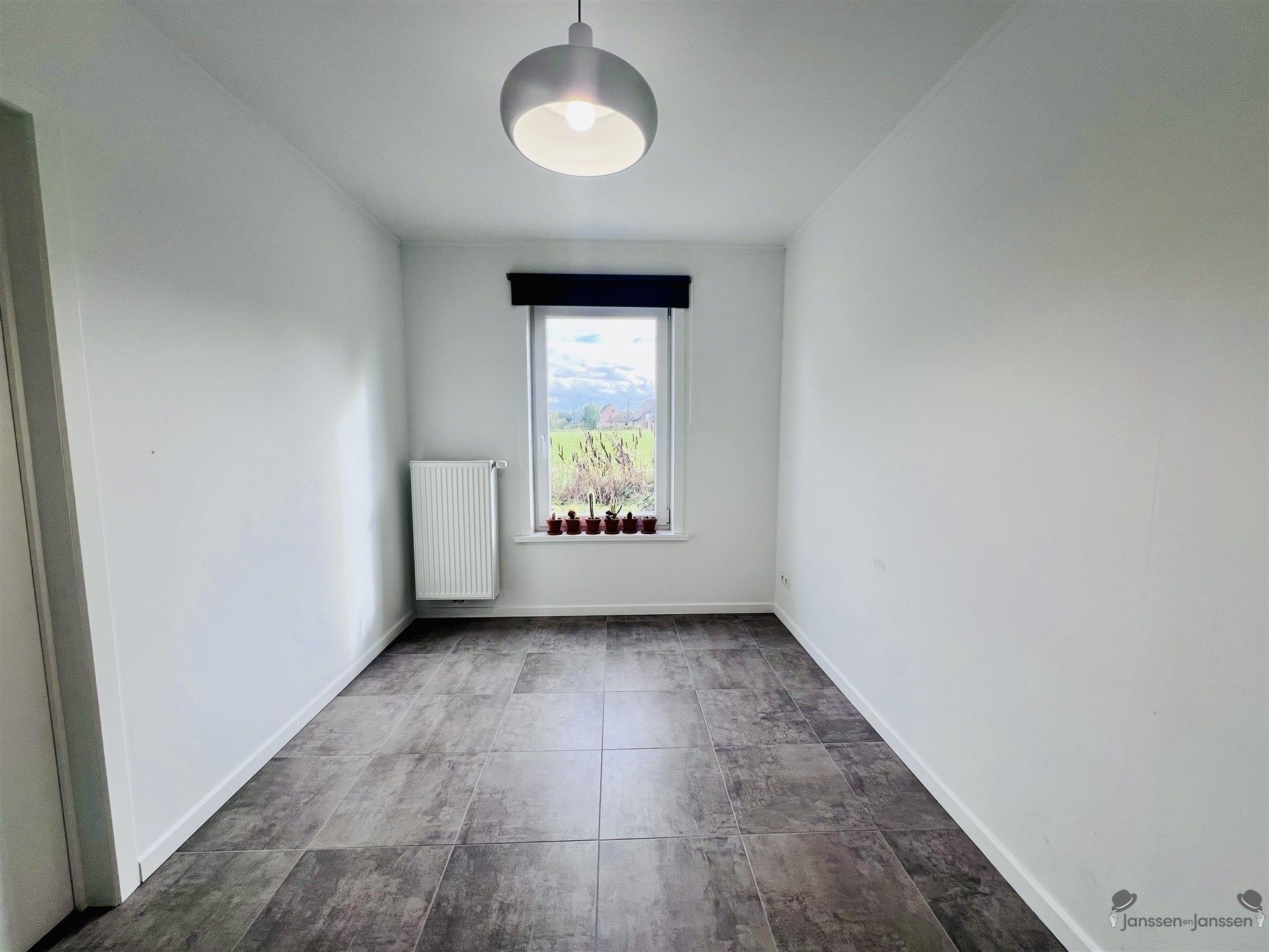 Rustig gelegen instapklare halfopen bebouwing foto 11