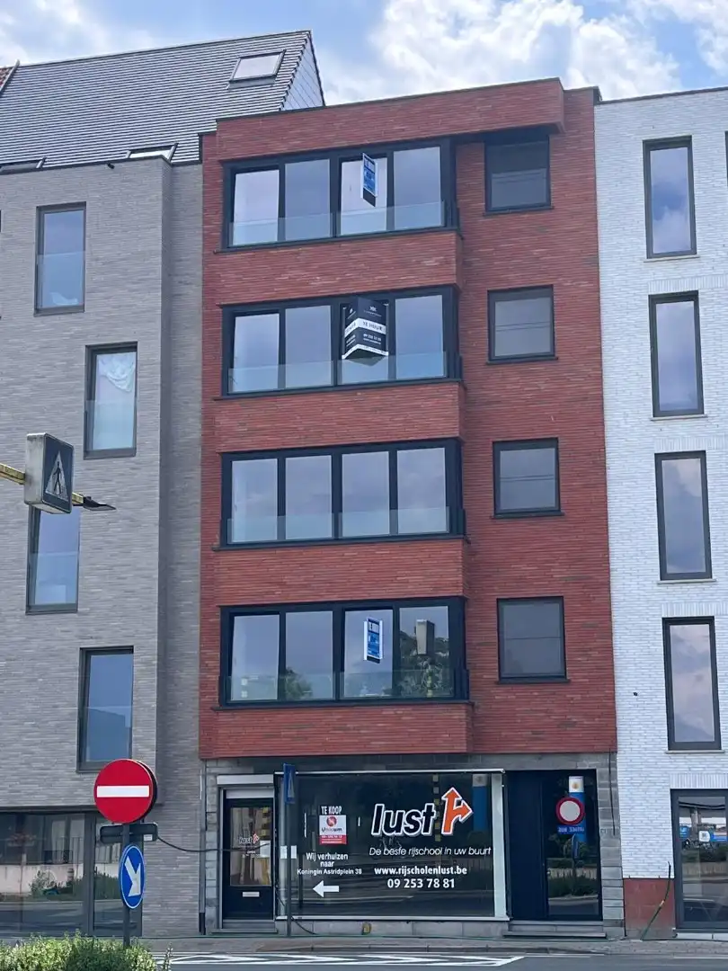 Appartement met 2 slaapkamers foto {{pictureIndex}}