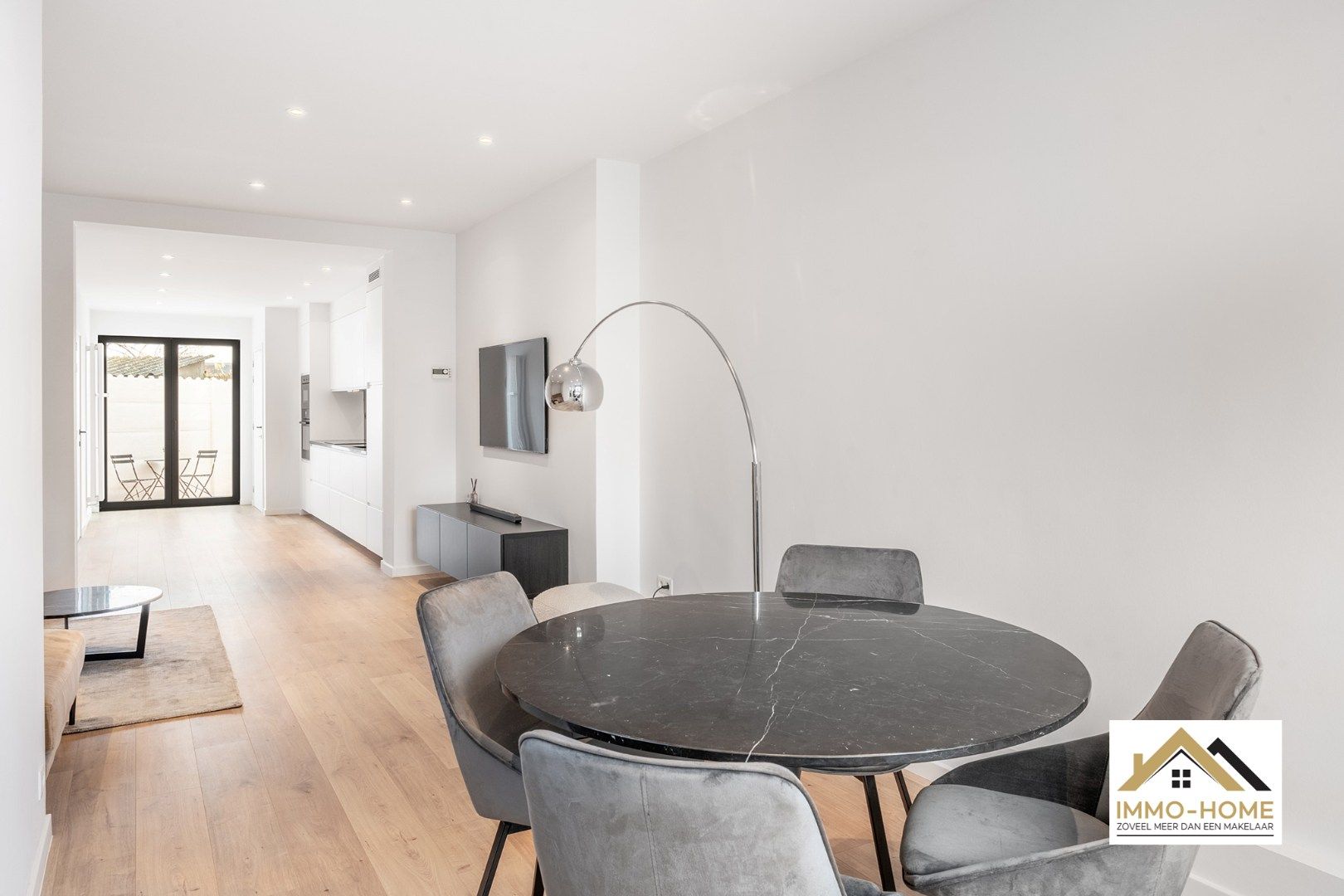 Recent gerenoveerde woning te Lokeren!  foto 8