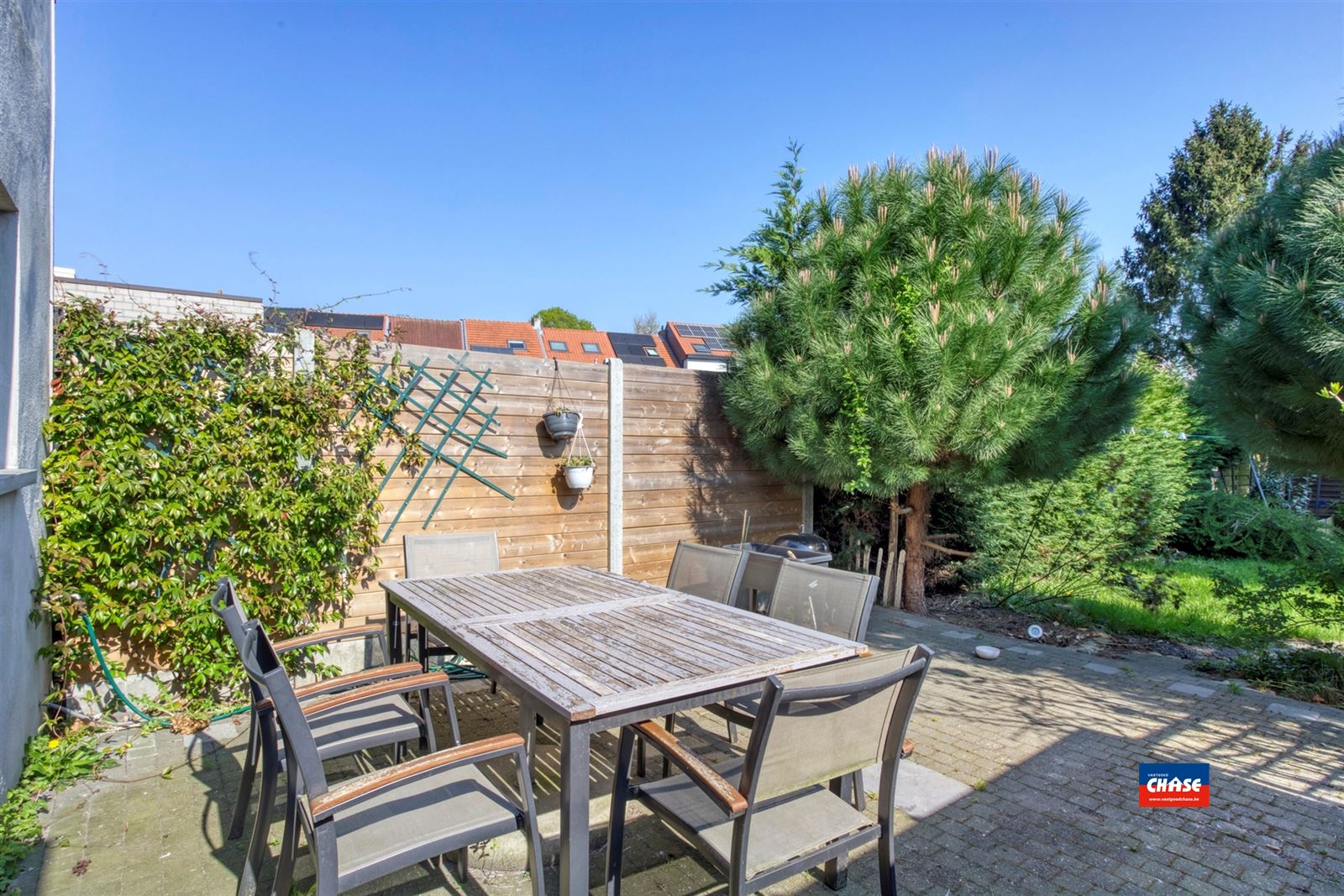 Recent gerenoveerde woning met 3 slaapkamers en tuin foto 8