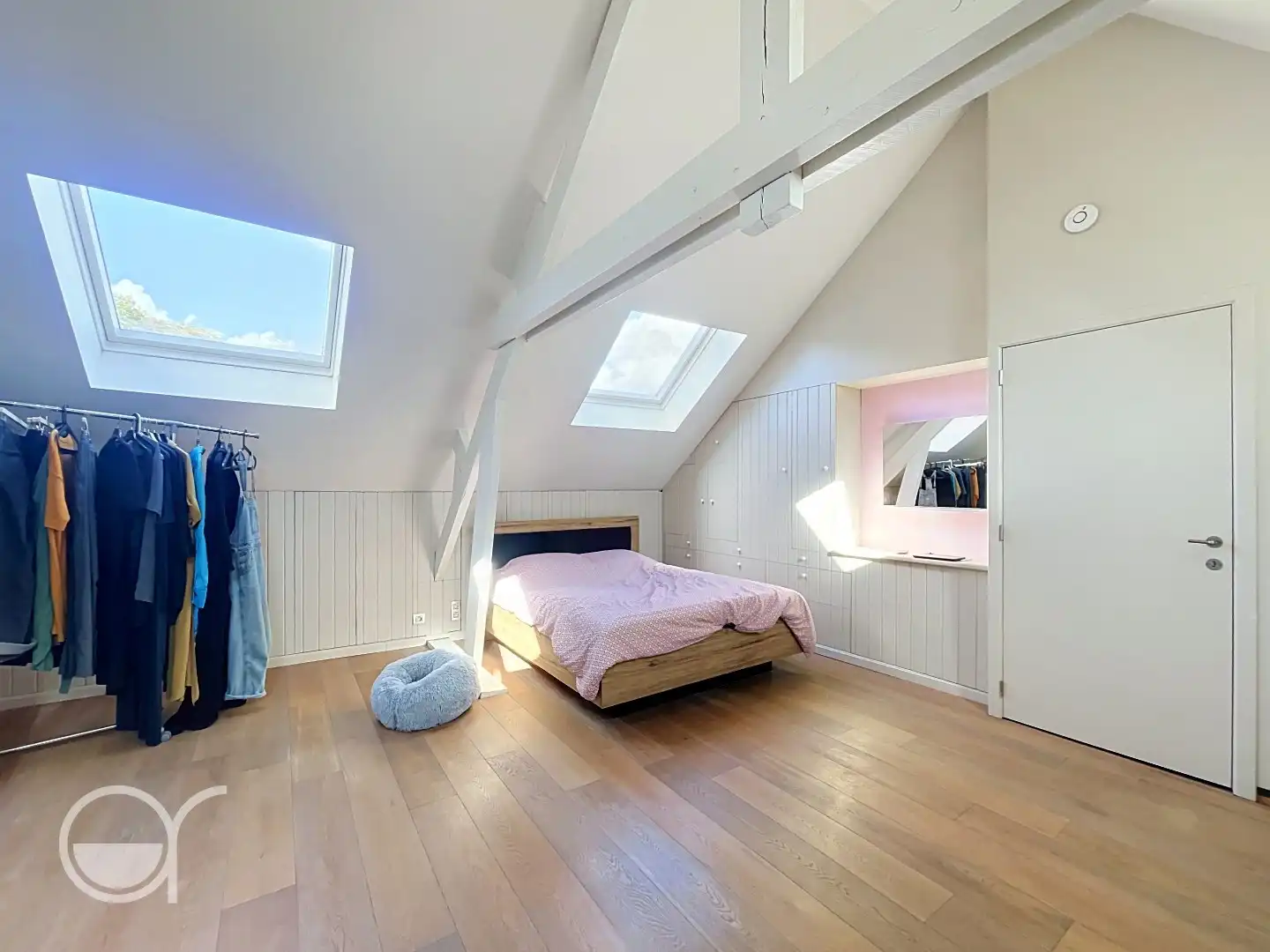 Zeer nette woning met 2 slaapkamers te Sint-Amandsberg foto 9