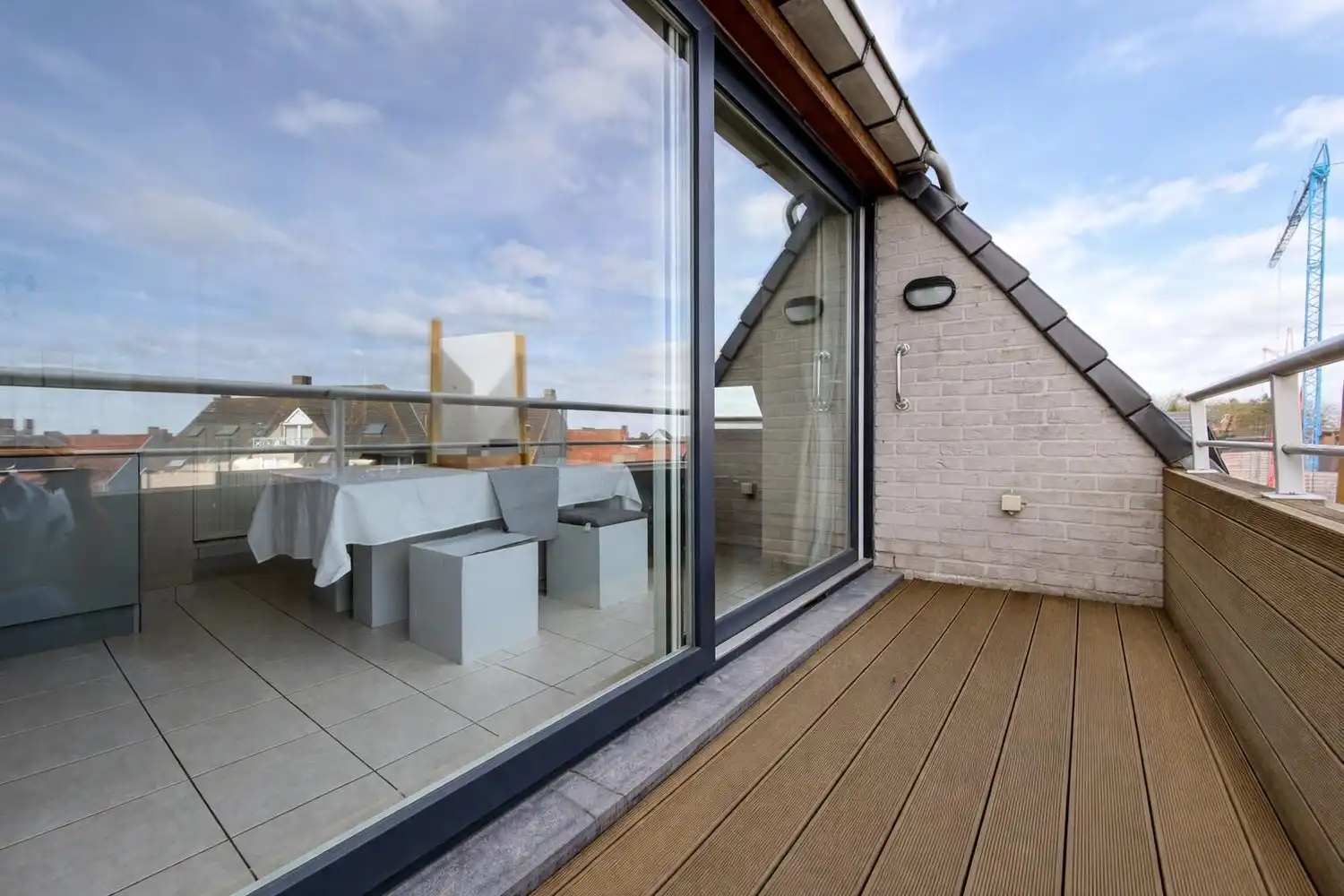 Instapklare appartement MET garage in Residentie Spanje in het centrum van Koekelare foto 12