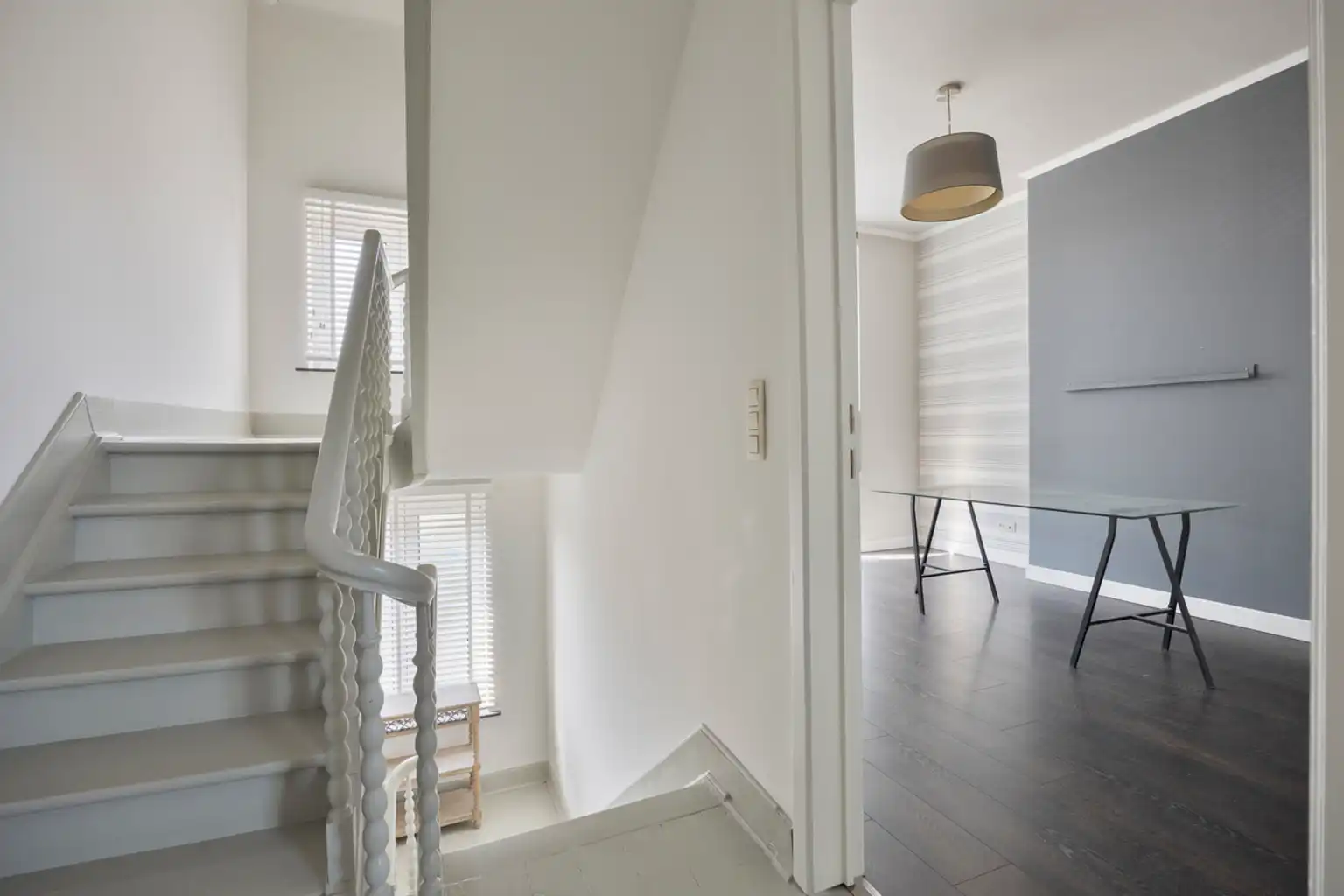 Karaktervol herenhuis met 3 slpk. in Zellik – instapklaar foto 18