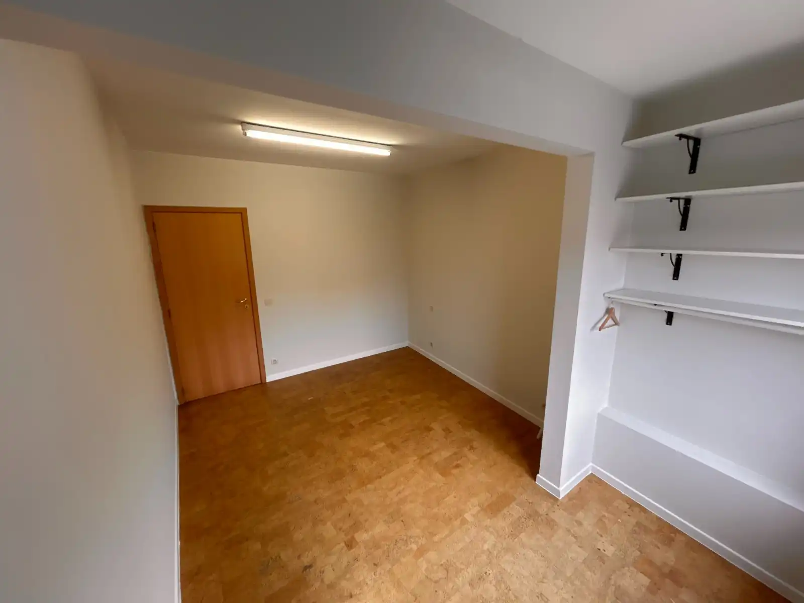 Tweeslaapkamerappartement in het hartje van Deinze foto 8